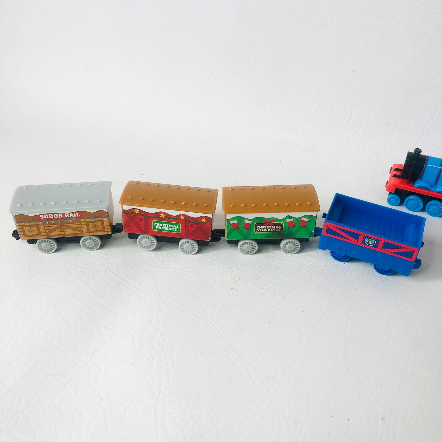16x Thomas The Tank & Friends Die-Cast Train Bundle - Vintage 2000s Take Along / Take-n-Play