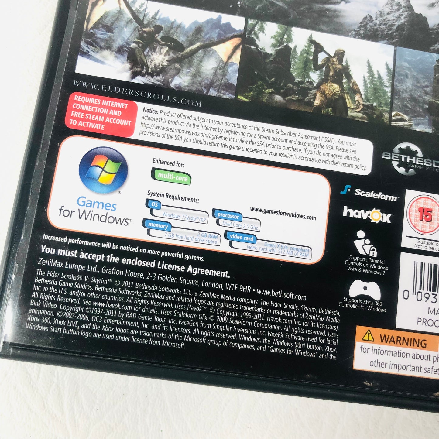 The Elder Scrolls V: Skyrim - PC DVD (Complete with Manual)
