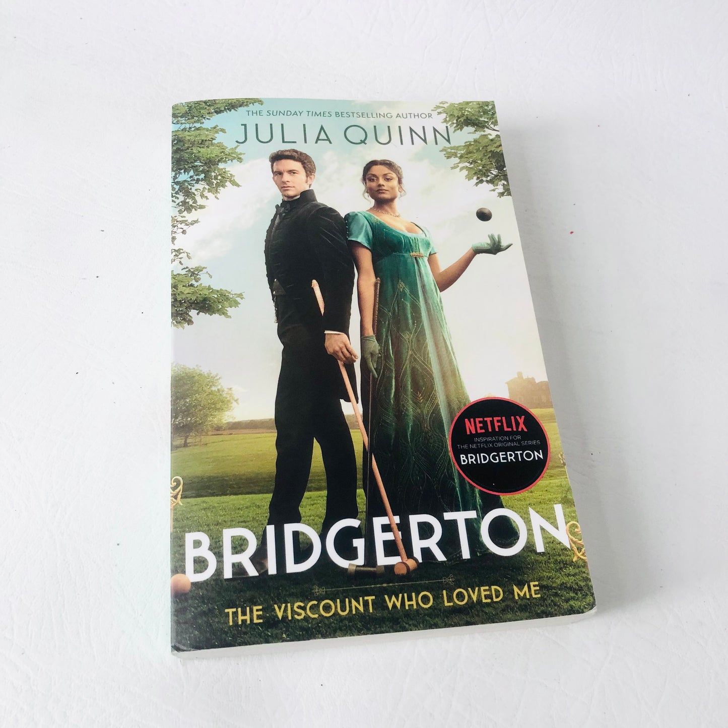 Bridgerton: The Viscount Who Loved Me (Bridgertons Book 2) Julia Quinn Paperback Netflix Tie-in
