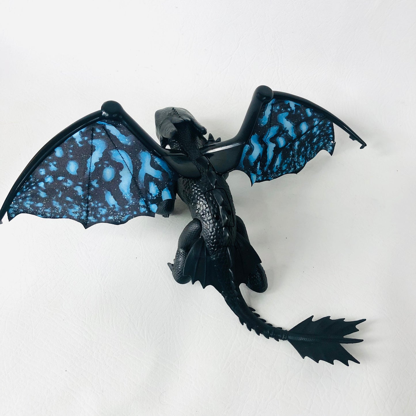 How To Train Your Dragon: The Hidden World Toothless Deluxe Figure Sound & Lights - Untested