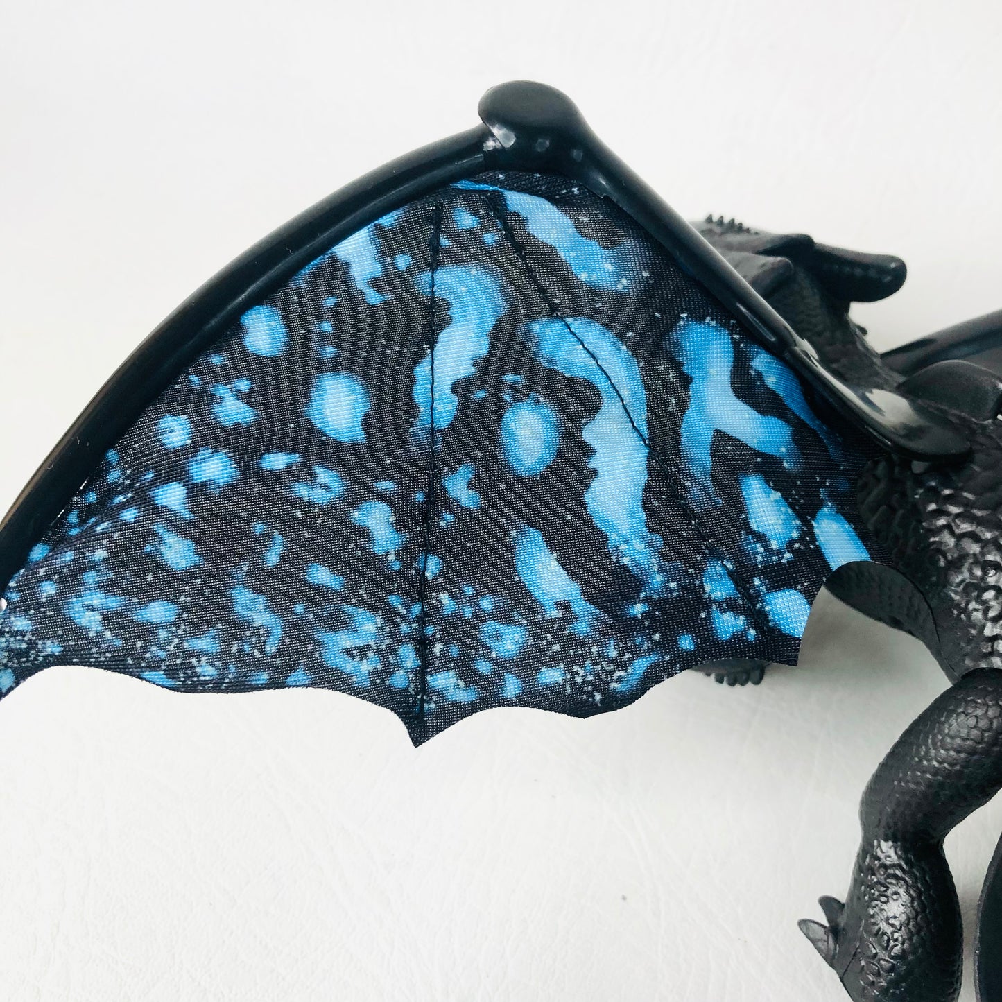 How To Train Your Dragon: The Hidden World Toothless Deluxe Figure Sound & Lights - Untested