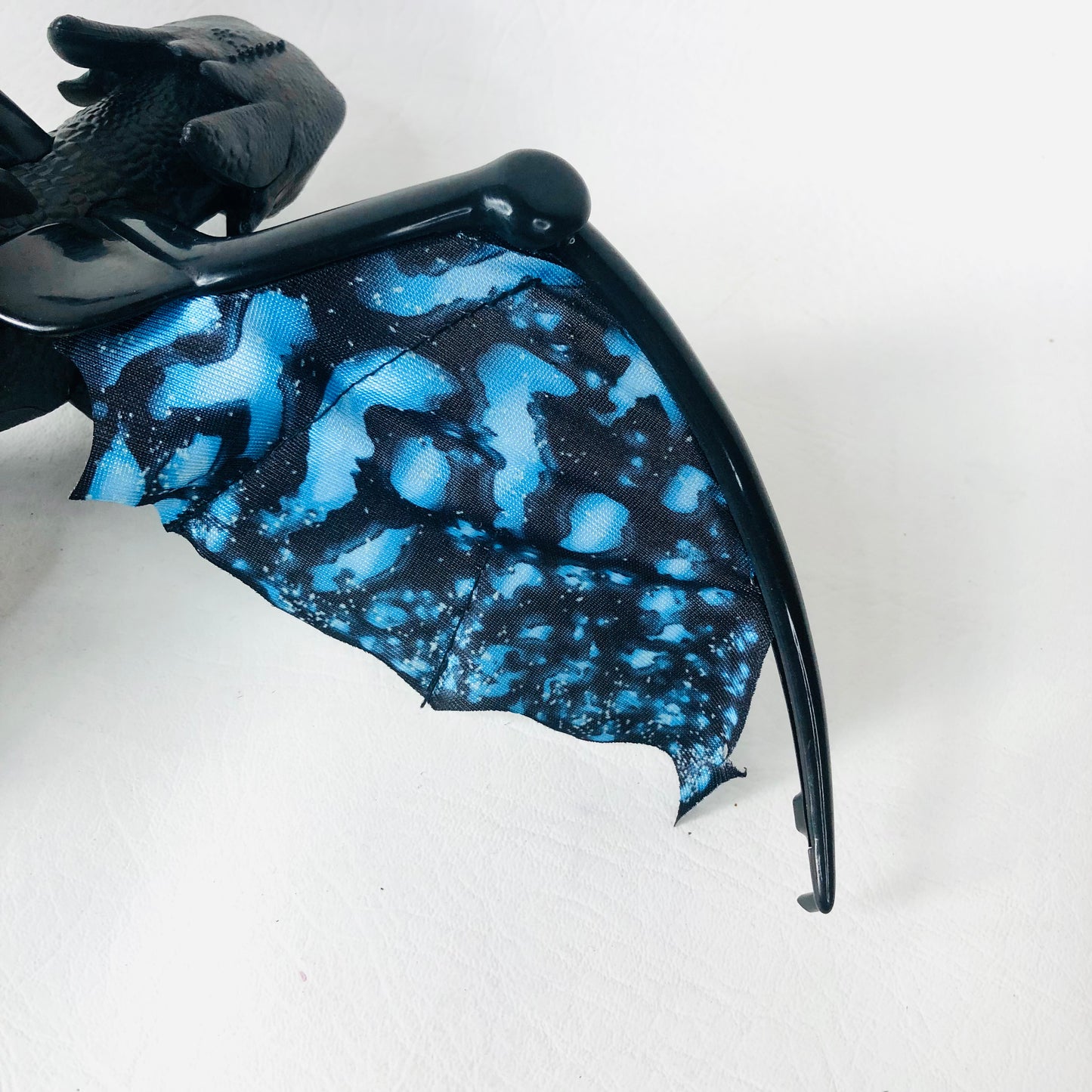 How To Train Your Dragon: The Hidden World Toothless Deluxe Figure Sound & Lights - Untested