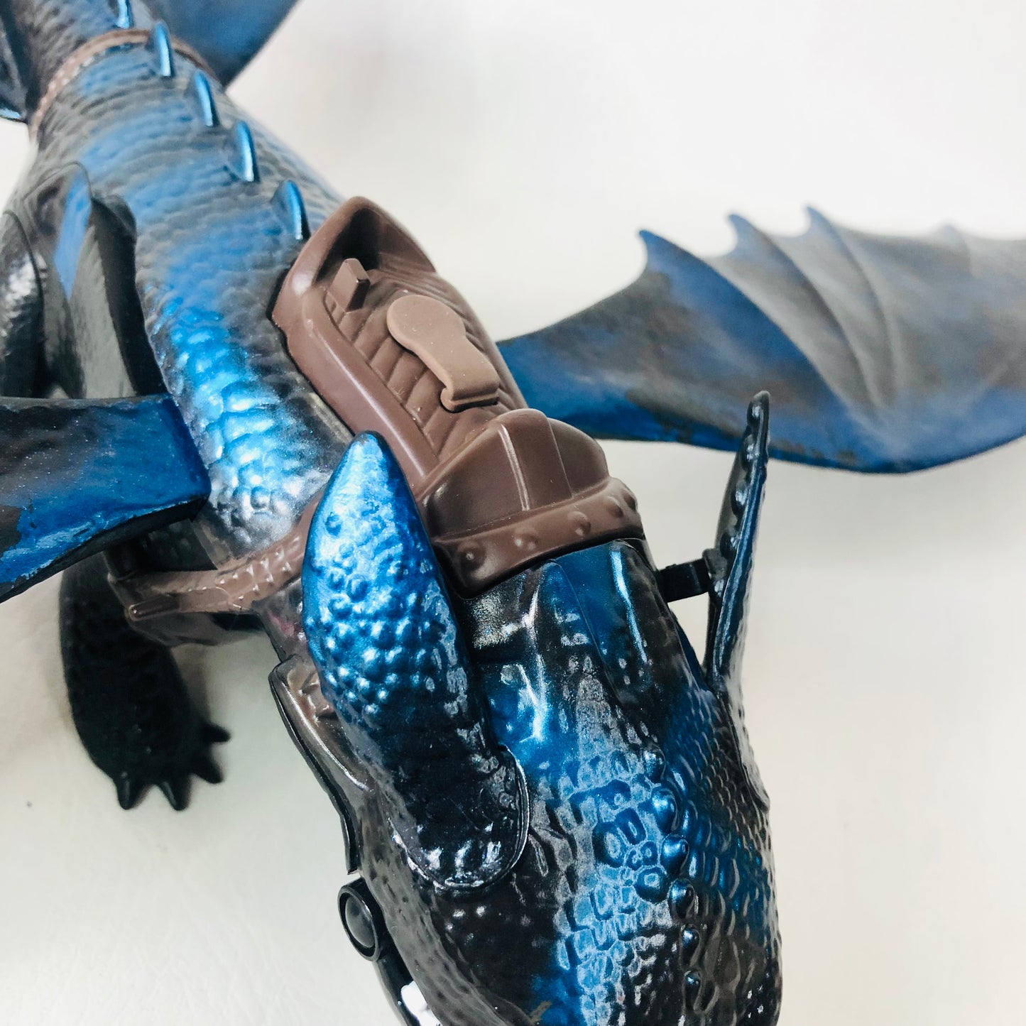 Spin Master Blue Toothless How to Train Your Dragon 2 Fire Breathing - Missing Tail