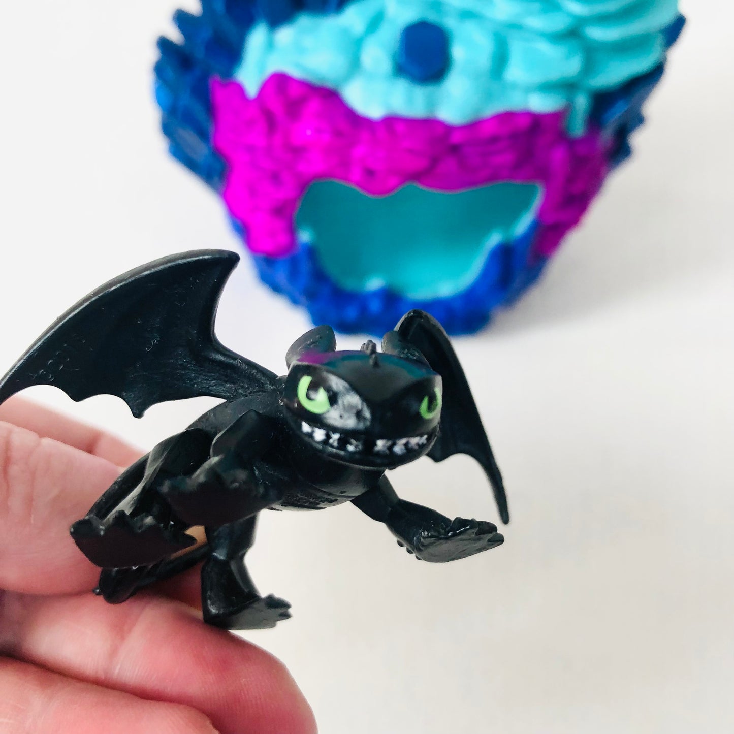 DreamWorks How To Train Your Dragon Hidden World Toothless Light Up Playset Cave - Untested