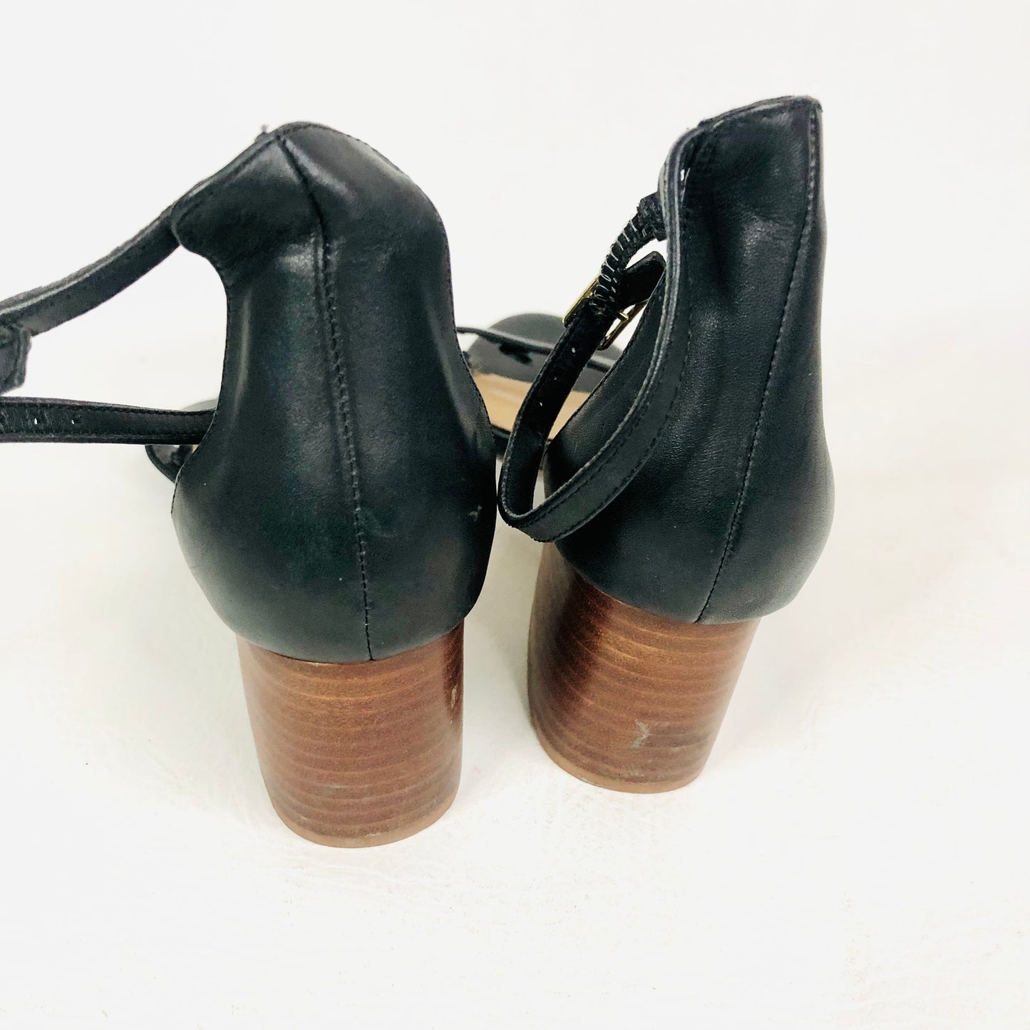 Steve Madden Irenee Black & Brown Leather Ankle Strap Open Toe Sandal Size 6 (39)
