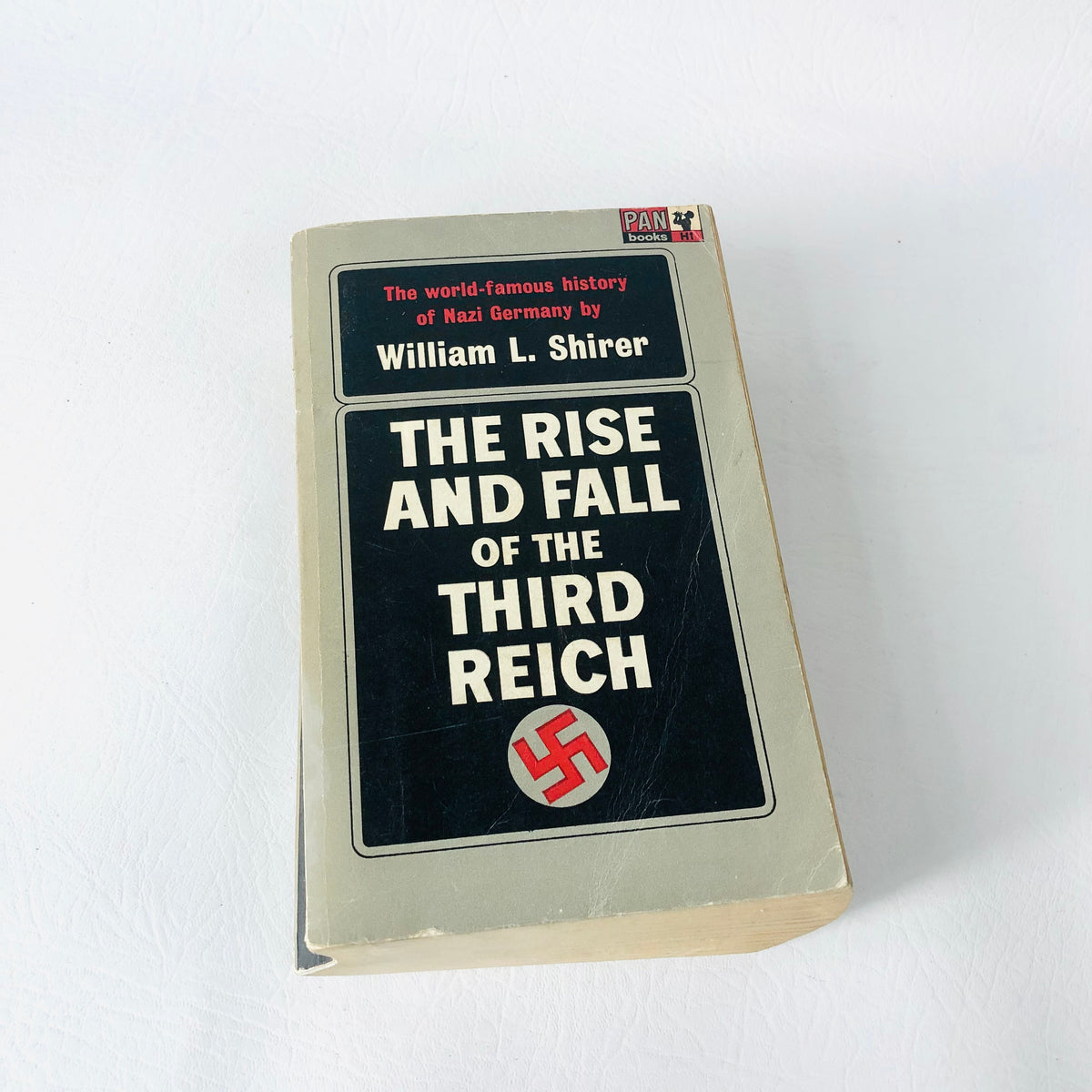 The Rise and Fall of the Third Reich William L. Shirer - History Nazi Germany - Vintage 1967 Pan Books