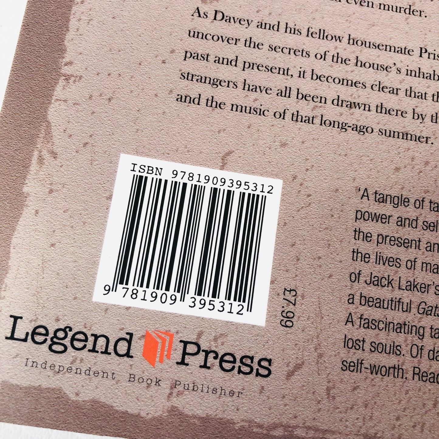 2x Cassandra Parkin Books Paperback Lily’s House & The Summer We Ran Away