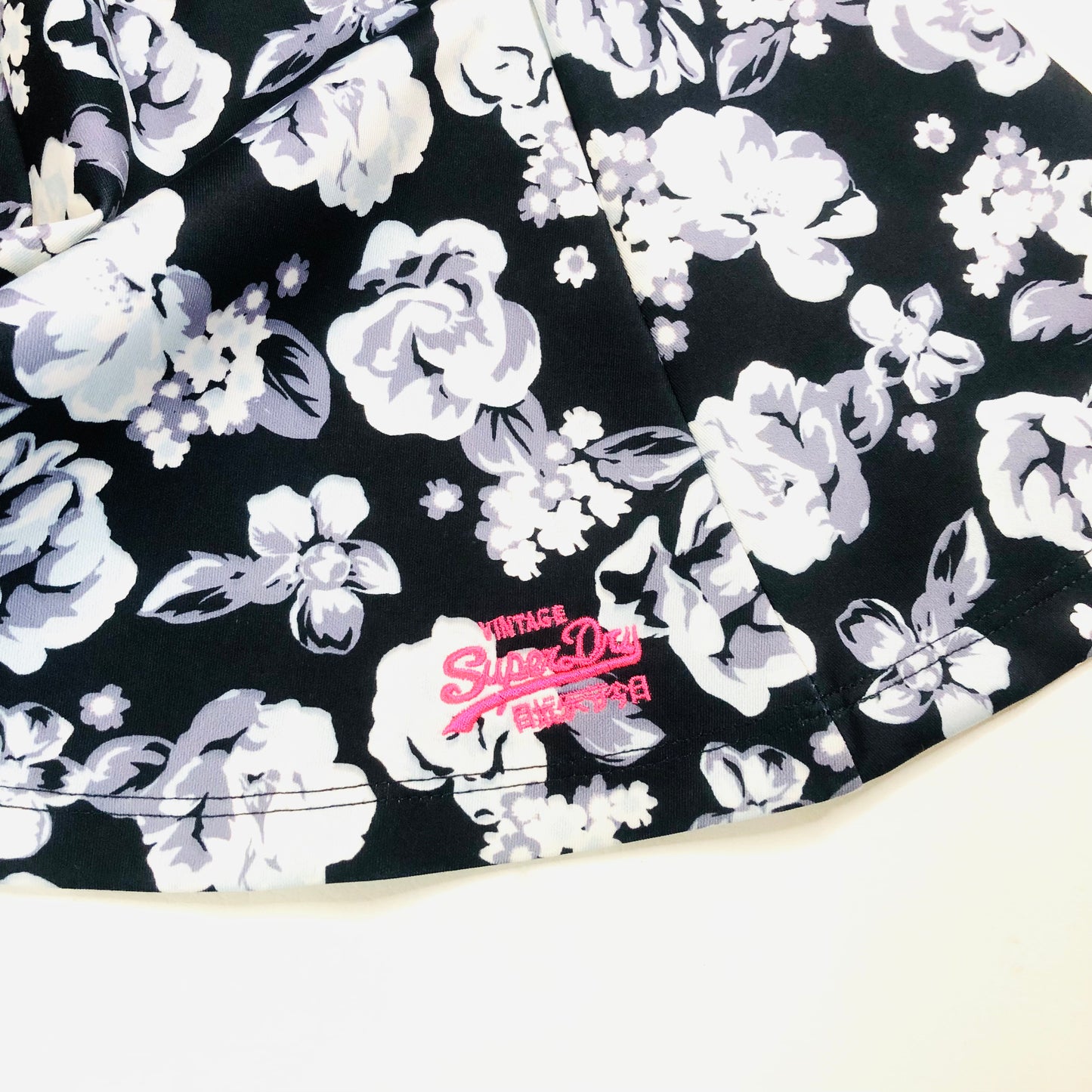 Superdry Navy Blue Floral Scuba Skater Mini Skirt Size Medium (UK 10)