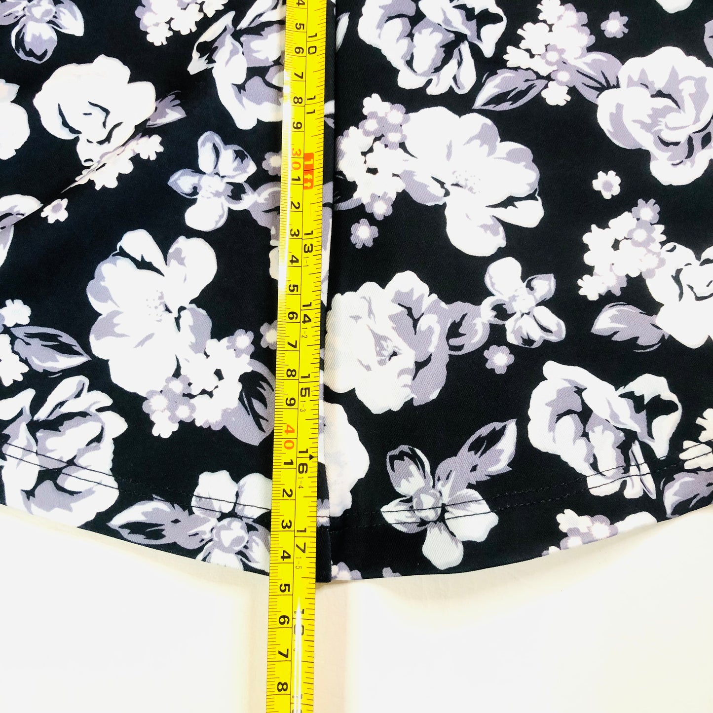 Superdry Navy Blue Floral Scuba Skater Mini Skirt Size Medium (UK 10)