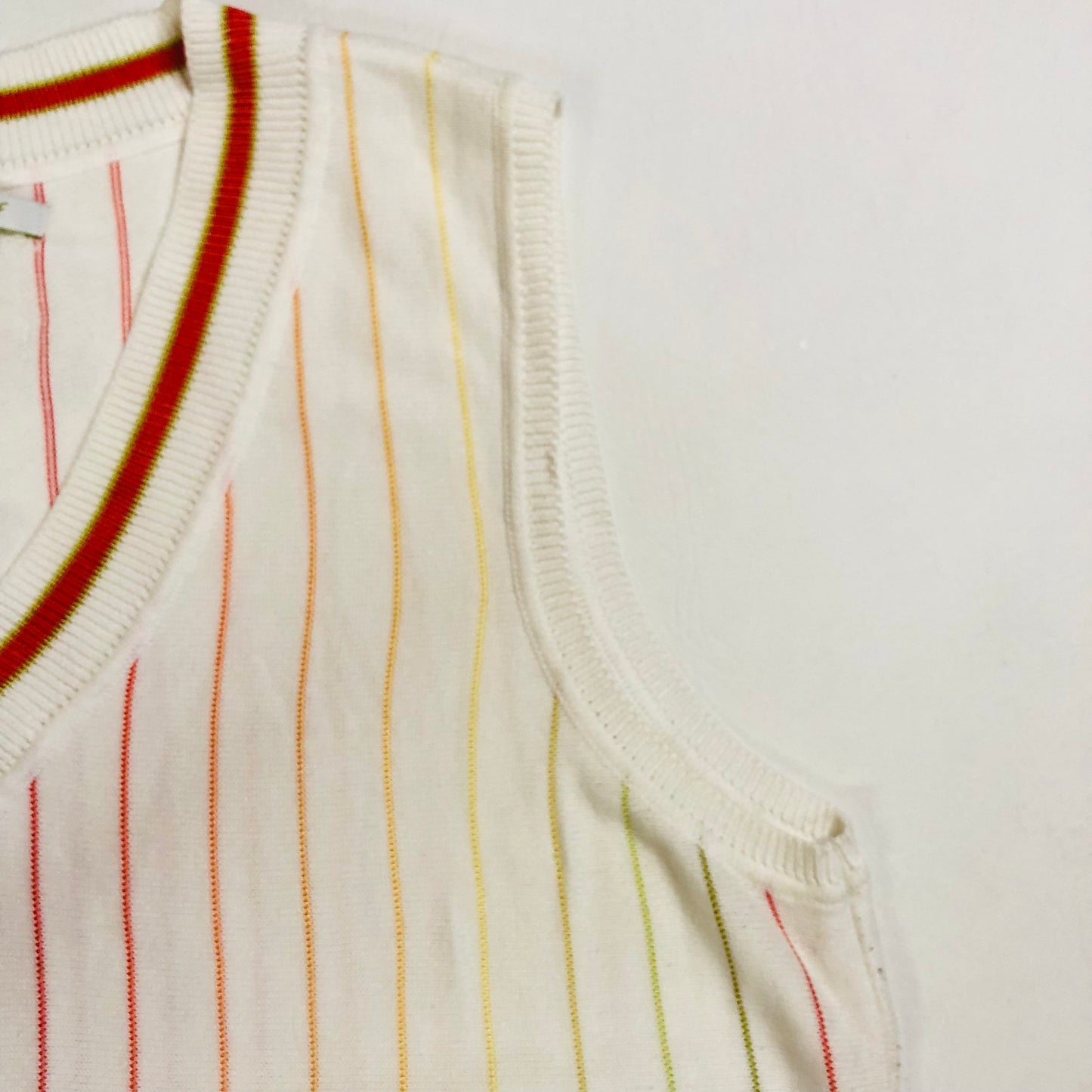 LizGolf Clairborne White & Orange Striped Sleeveless Golf Knit Vest Size 12/14