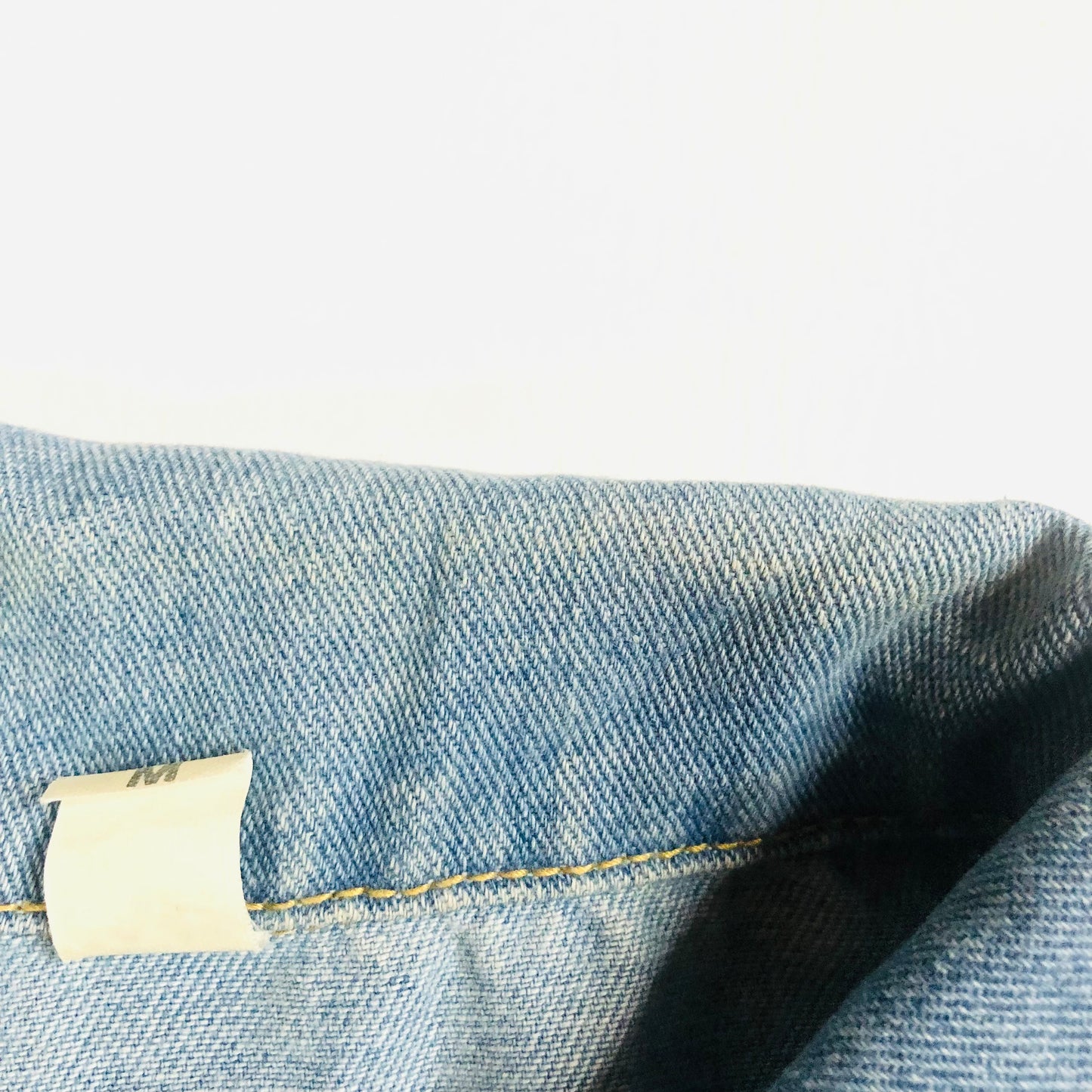 Ladies Light Blue Princess Puff Sleeve Distressed Crop Denim Jacket – Size Medium