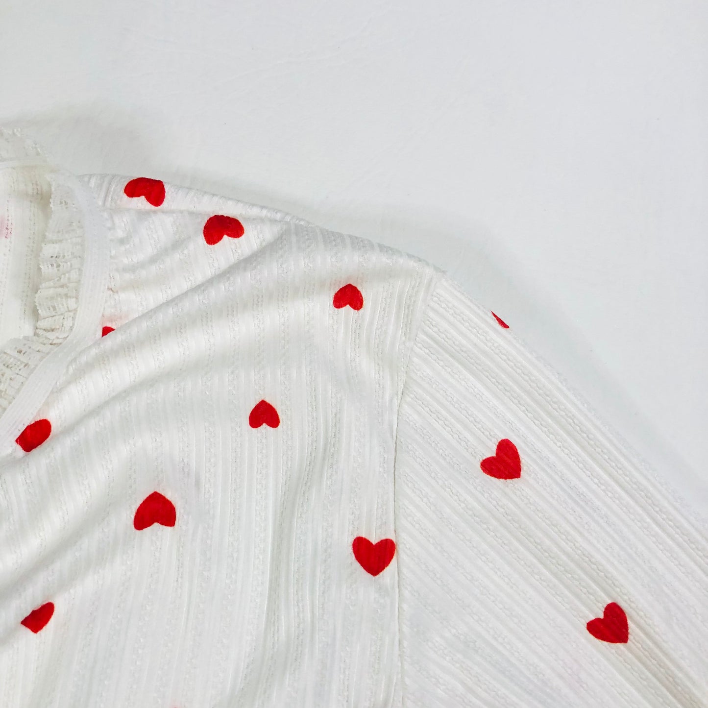 Ladies White & Red Love Heart Lightweight Two Piece Pyjama Set Size XL (UK 14)