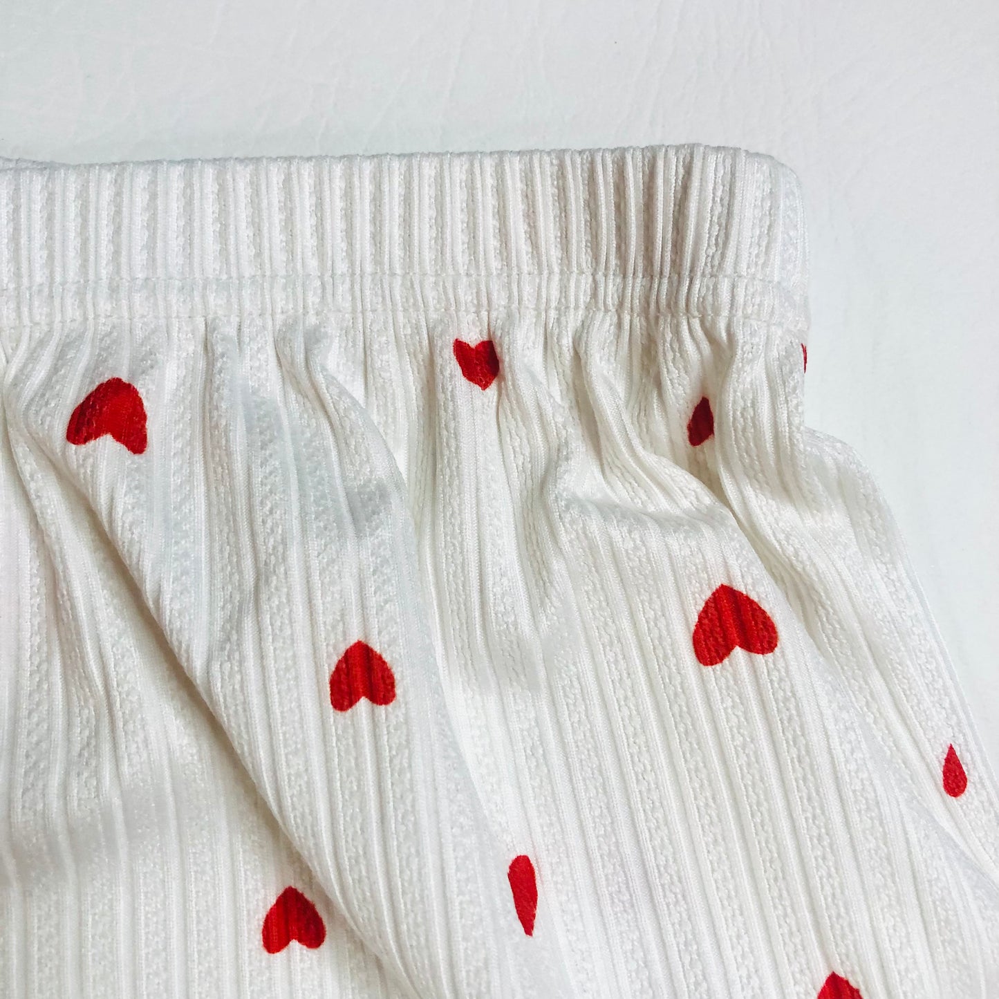 Ladies White & Red Love Heart Lightweight Two Piece Pyjama Set Size XL (UK 14)