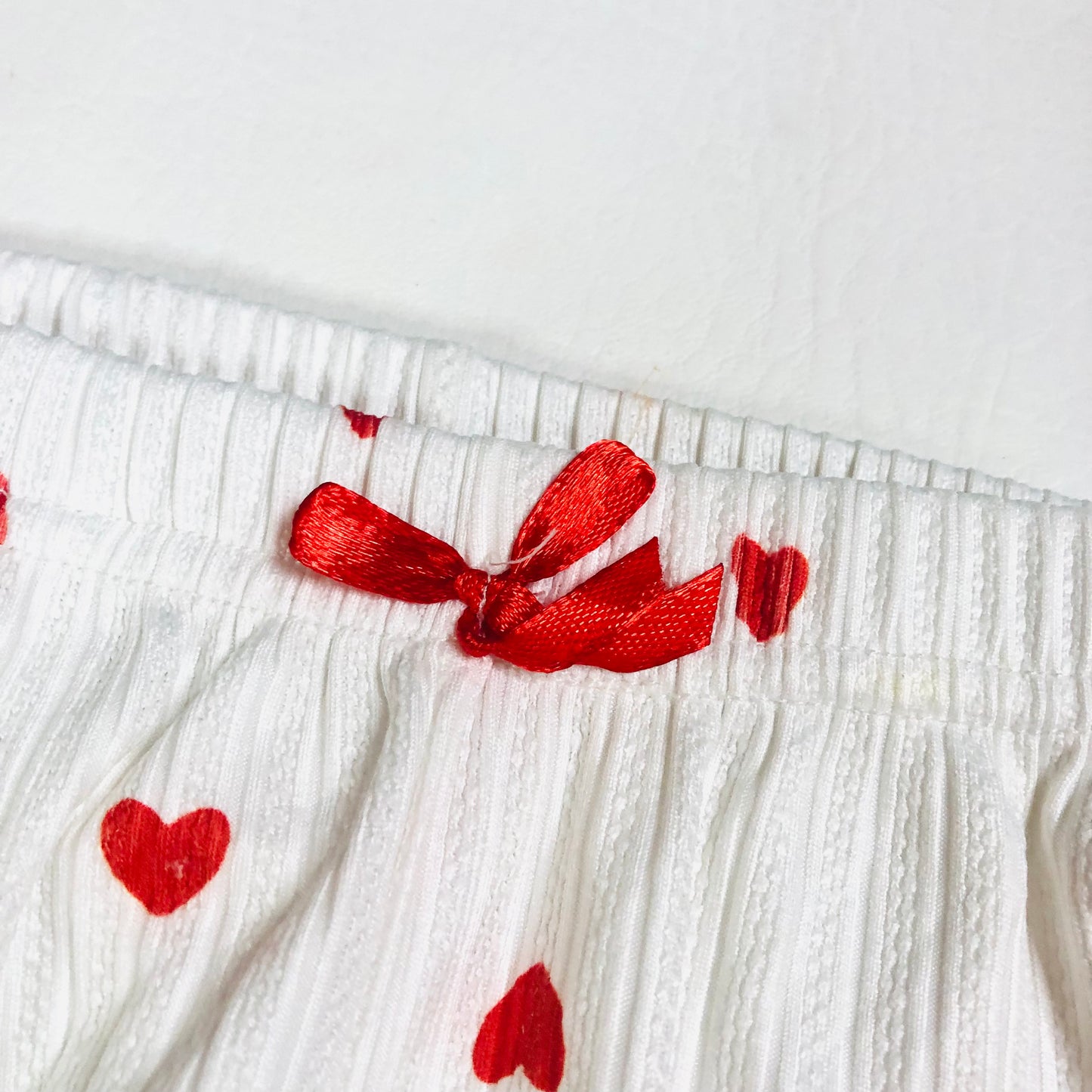 Ladies White & Red Love Heart Lightweight Two Piece Pyjama Set Size XL (UK 14)