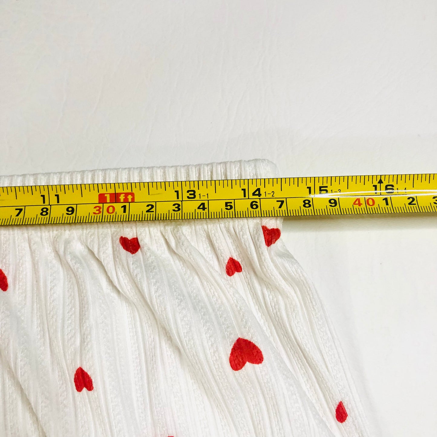 Ladies White & Red Love Heart Lightweight Two Piece Pyjama Set Size XL (UK 14)