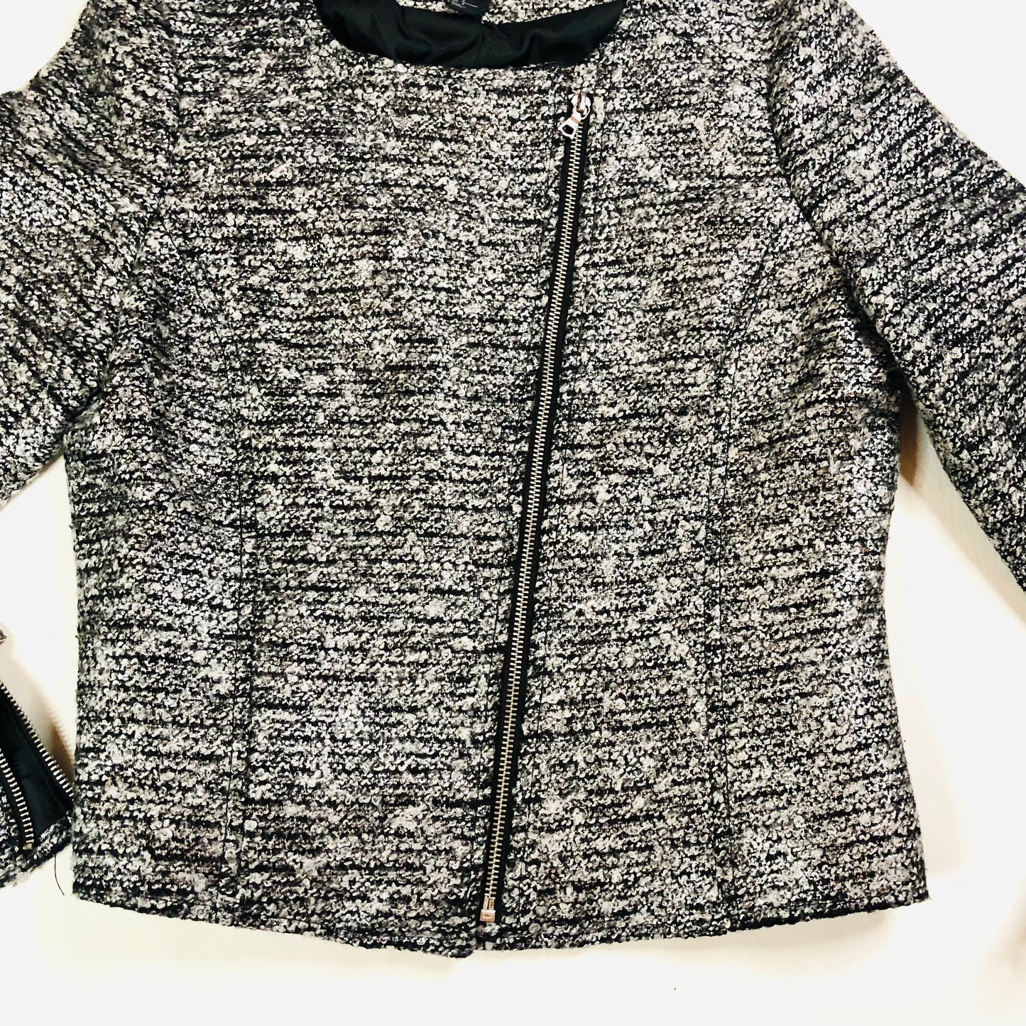 H&M Black White Boucle Knit Lined Offset Full Zip Cuff Zip Jacket Size 38 (UK 10)