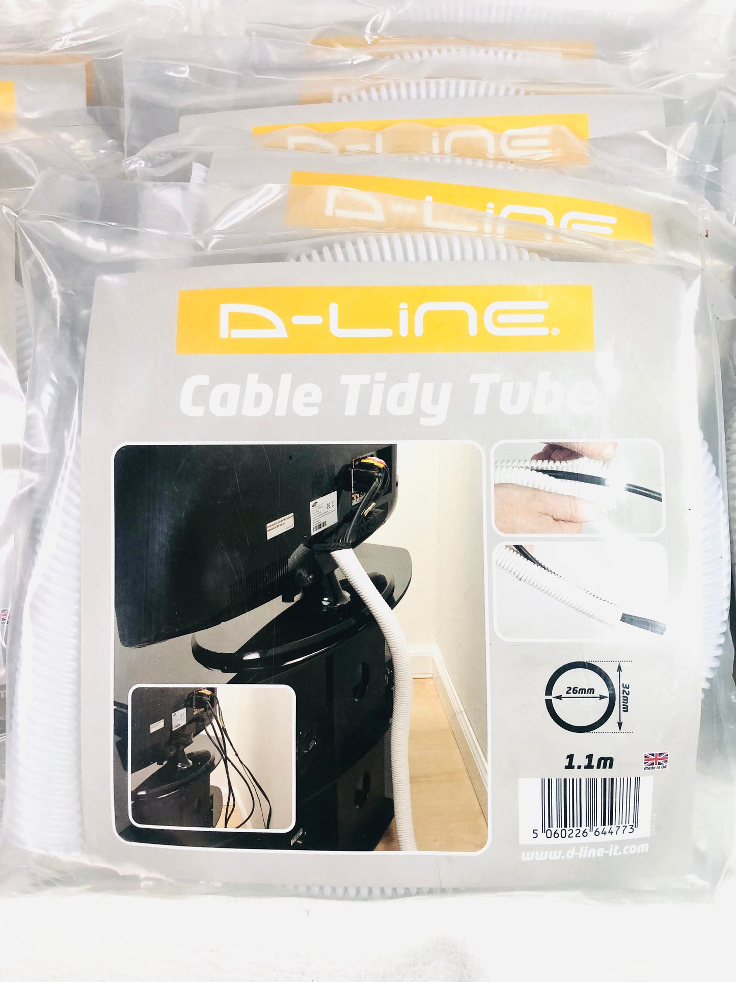 D-LINE 32MM White PRE-SPLIT CABLE TIDY TUBE 1.1M New Joblot Bundle 13x New