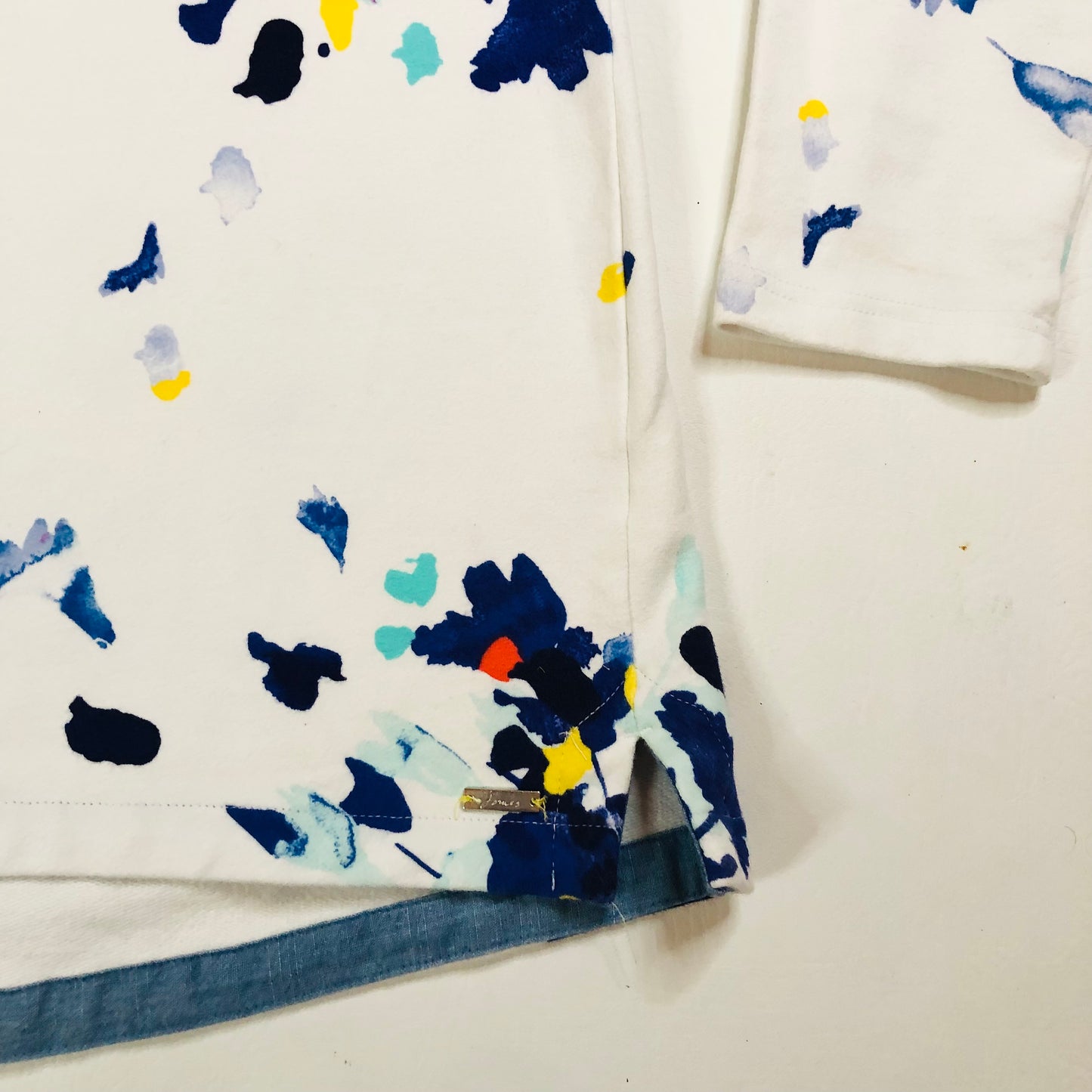 Joules Clemence Cotton White Casual Sweatshirt With Blue Floral Bloom Size 14