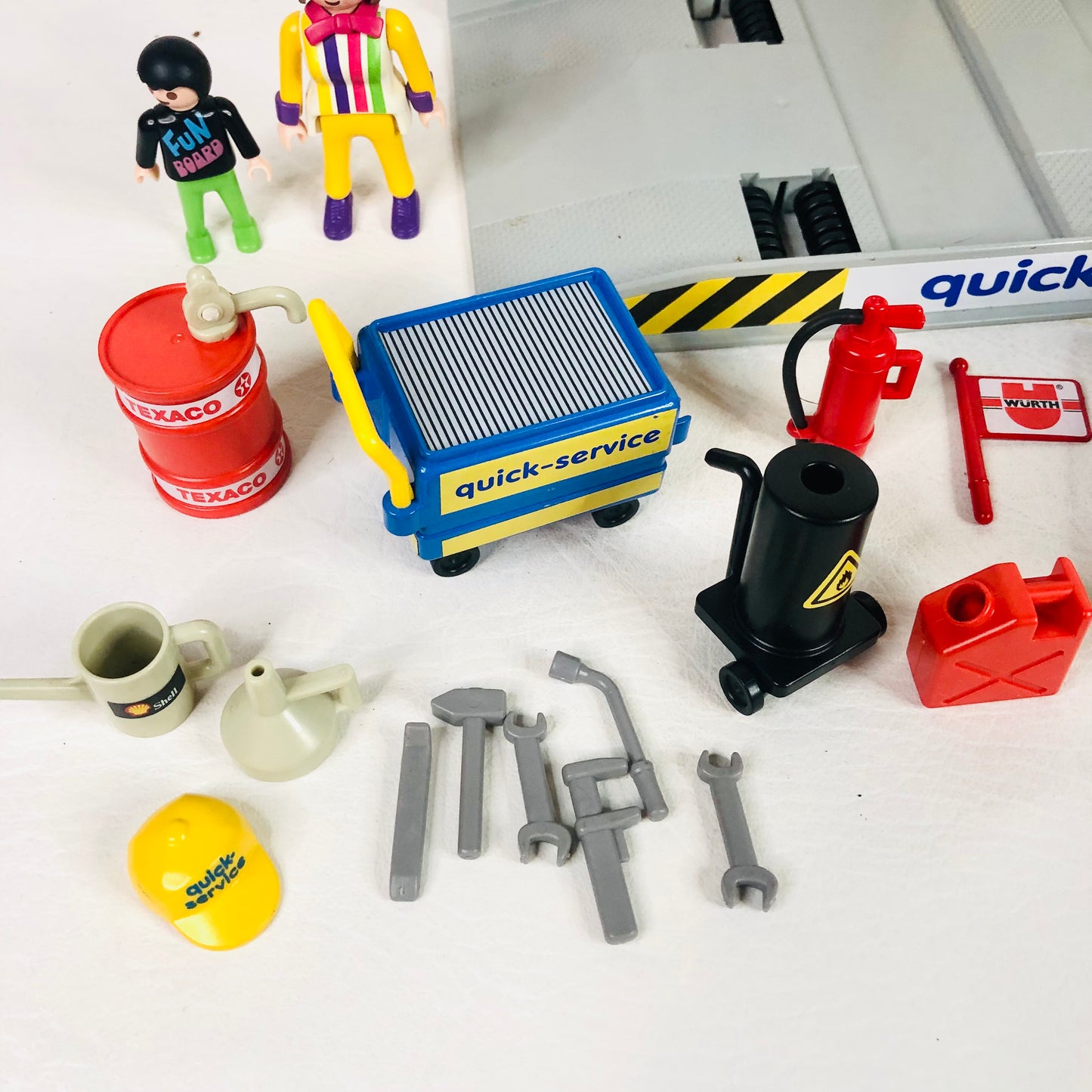 Playmobil 3615 Quick Service Garage Play Set With Accessories Rare Vintage 90s