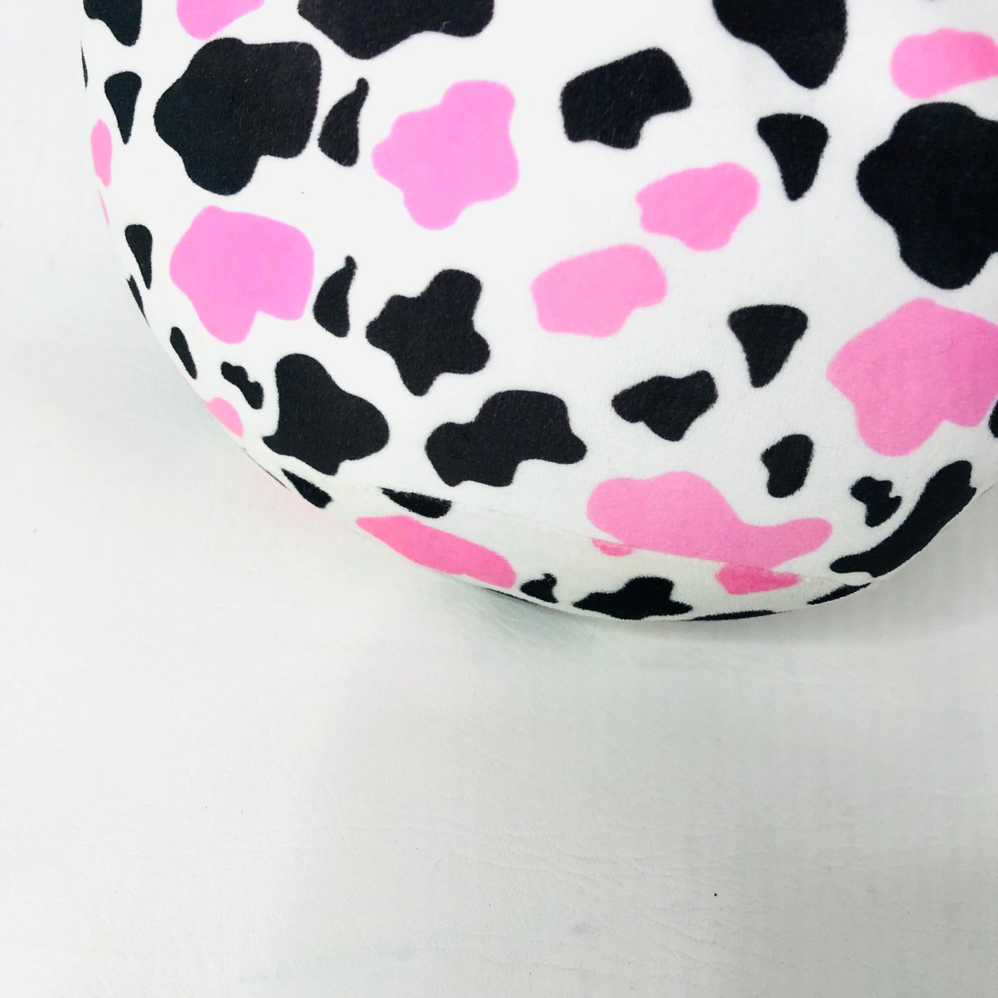 2x Ty Beanie Squish-a-Boo Milkshake The Cow & Bloomy the Pastel Easter Bunny Soft Toy Pillows