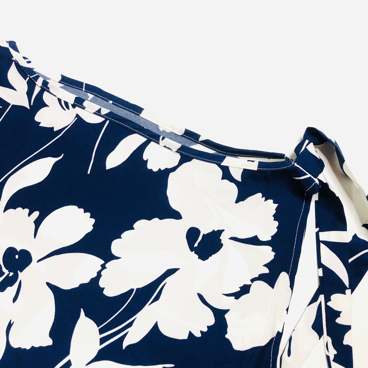Joress Navy White Floral Cold Shoulder Bow Detail Blouse Top Size XL UK 16