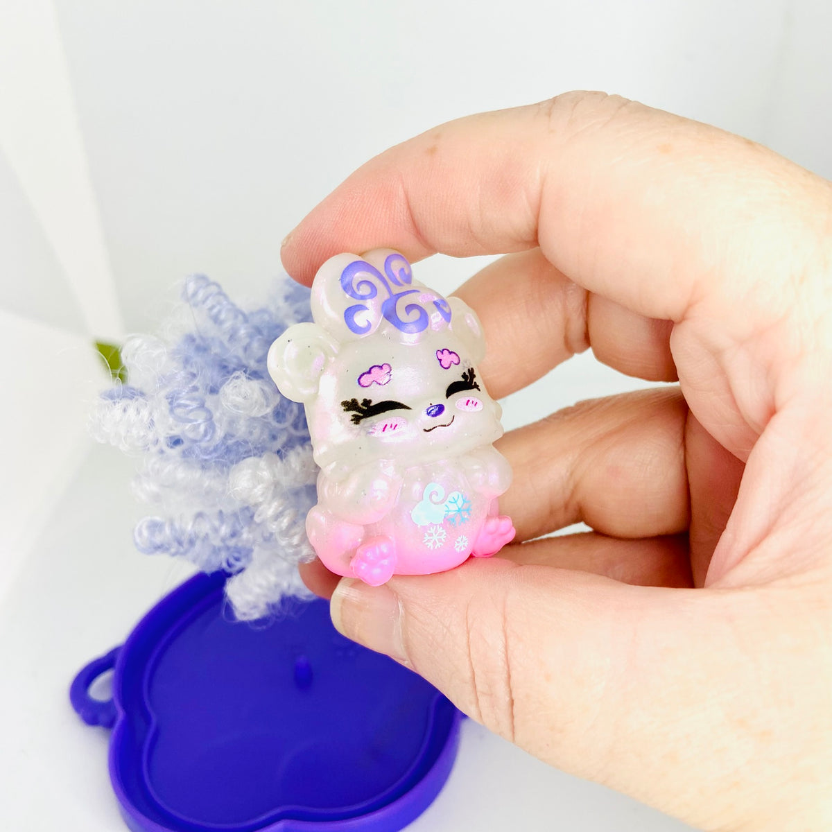 Mattel | Cloudees | Mini Figure | Purple Curly Hair | Snowflake Pet with Cloud Stand