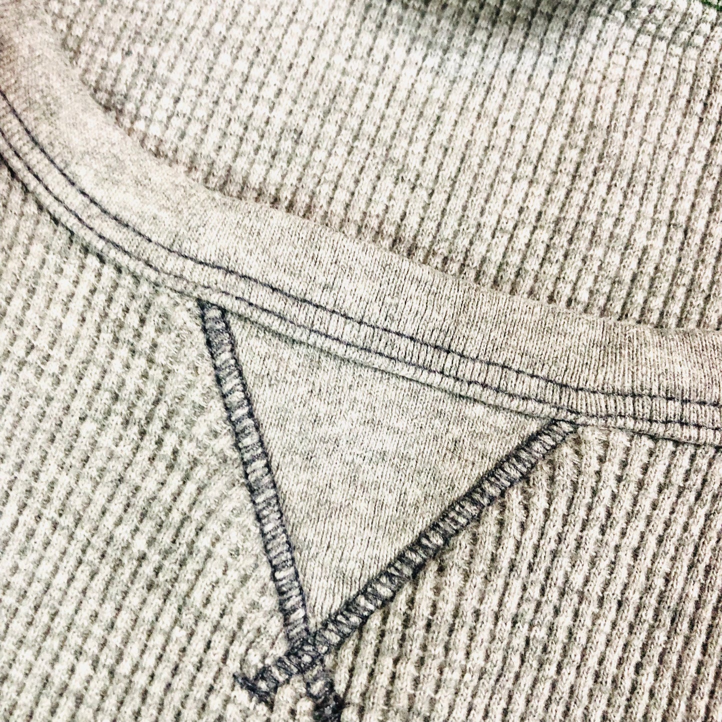 Boden Mini Grey Boys Long Sleeved Waffle Top T-Shirt Age 11-12 Years