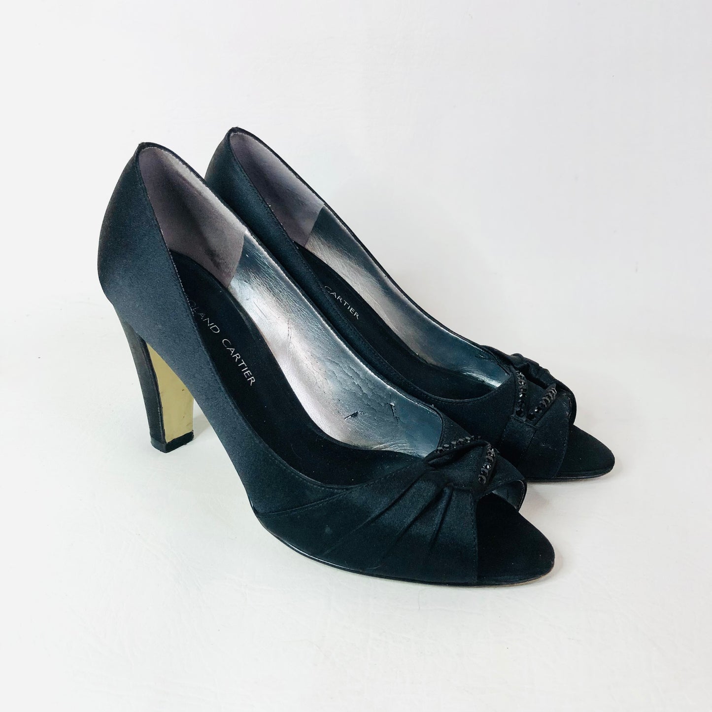 Roland Cartier Black Satin Leather Peep Toe Gem Heels Eveningwear Size 5 (US 7)