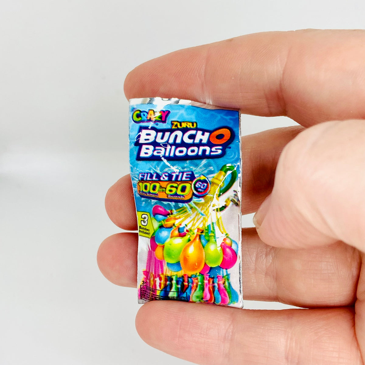 ZURU 5 | Mini Brands | Series 1 | Outdoor Toy Bundle | Water Balloons | Frisbee | 2x Hula Hoops
