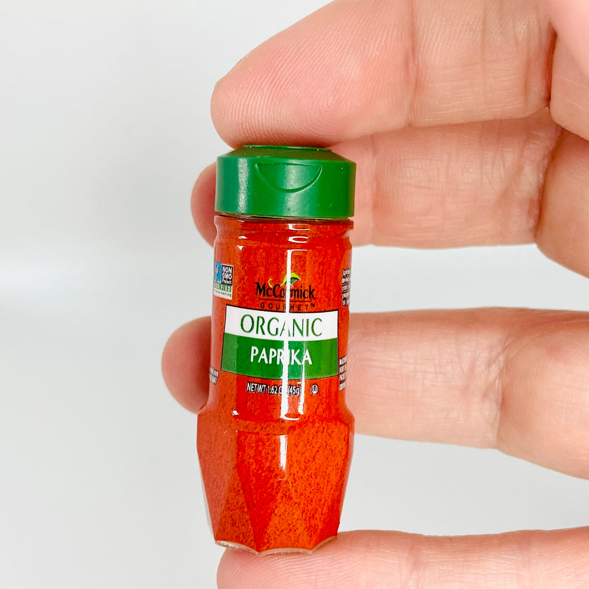 ZURU 5 | Mini Brands Series 2 | Food Seasoning Bundle | Mccormick Organic Paprika |  Old Bay Seasoning | Lawry's Seasoned Salt
