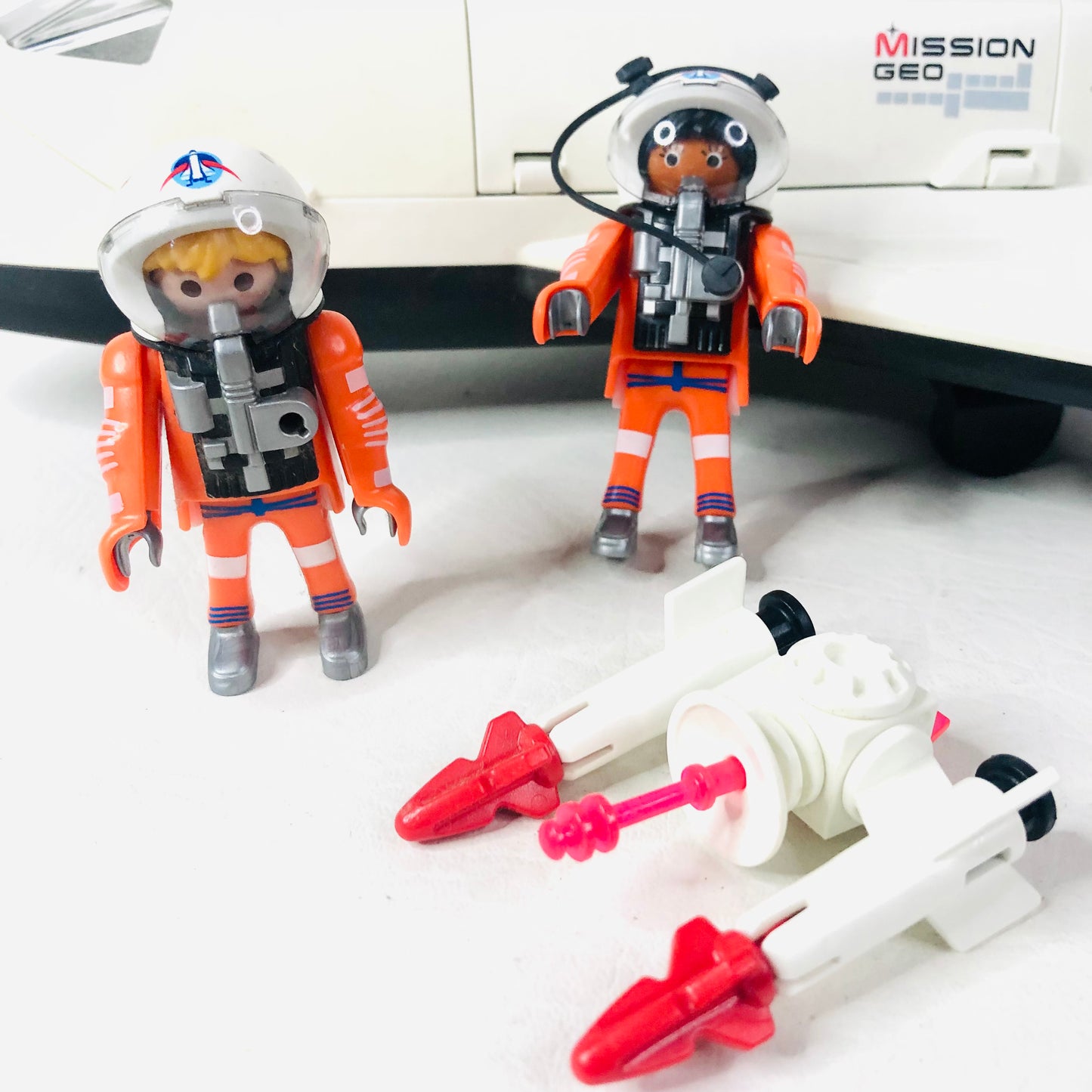 Playmobil 6196 City Action Space Shuttle with Light-Up Boosters 100% Complete