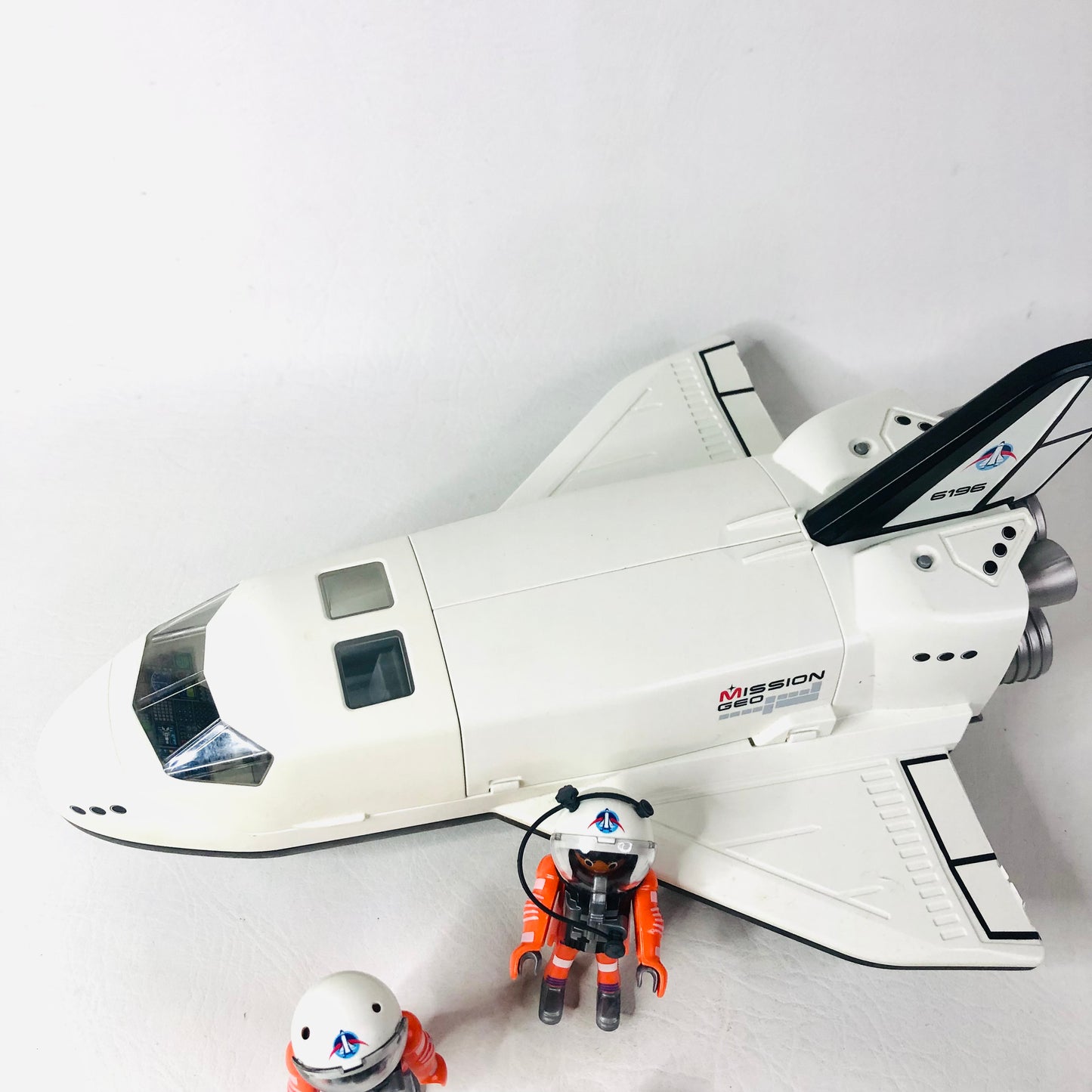 Playmobil 6196 City Action Space Shuttle with Light-Up Boosters 100% Complete