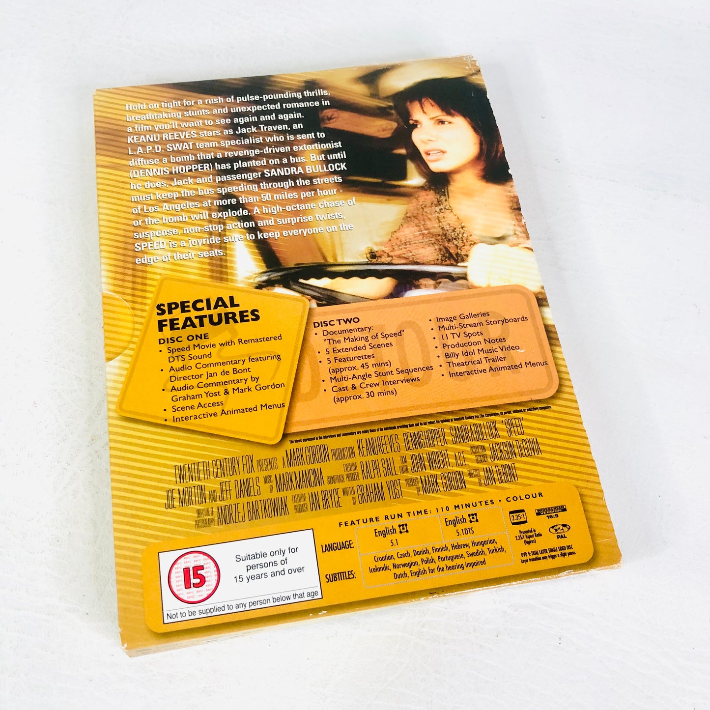 Speed Special Edition DVD (Region 2) – 2 Disc Set with Keanu Reeves, Sandra Bullock, and Dennis Hopper