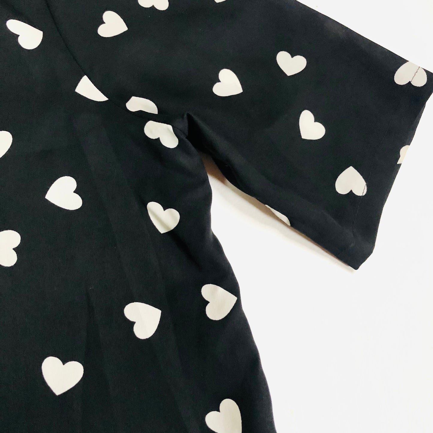 G21 Women's Black & White Longline Blouse Chiffon Shirt White Heart Pattern Size 14