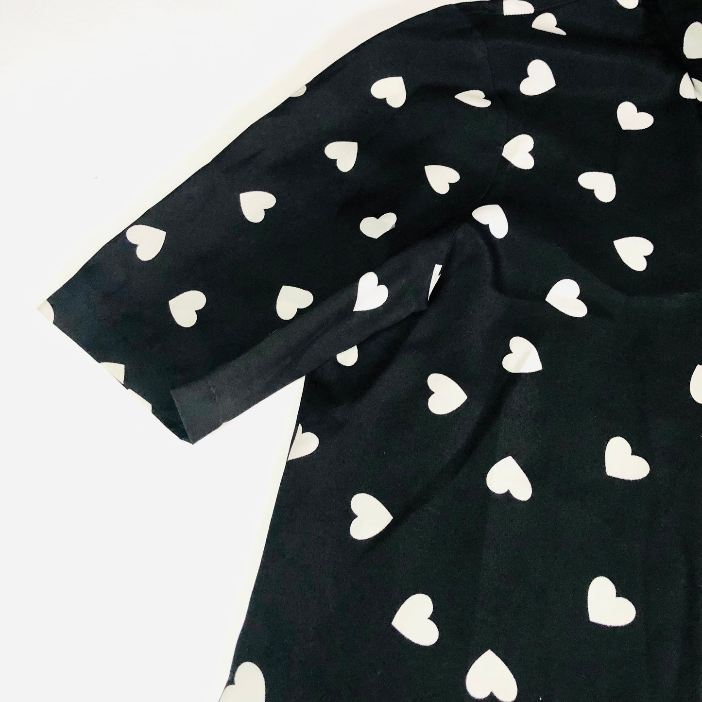 G21 Women's Black & White Longline Blouse Chiffon Shirt White Heart Pattern Size 14