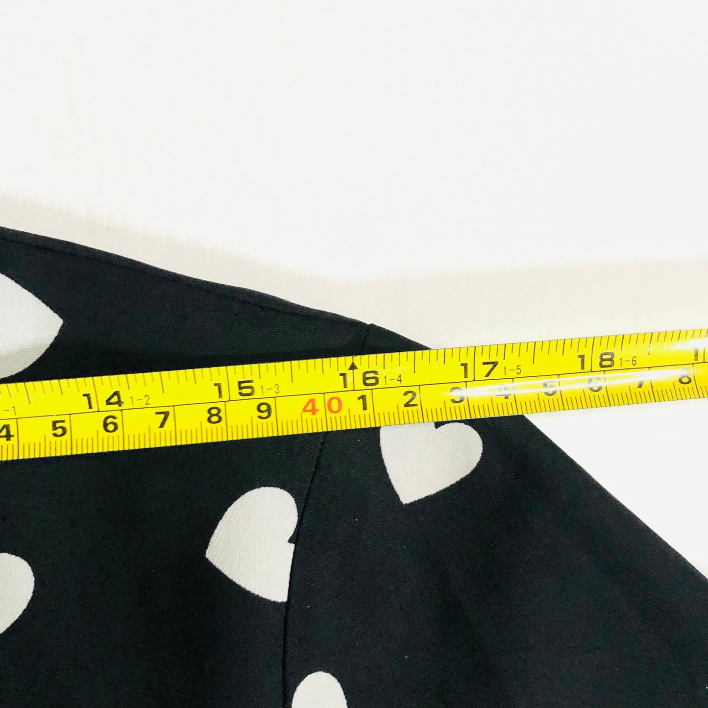 G21 Women's Black & White Longline Blouse Chiffon Shirt White Heart Pattern Size 14