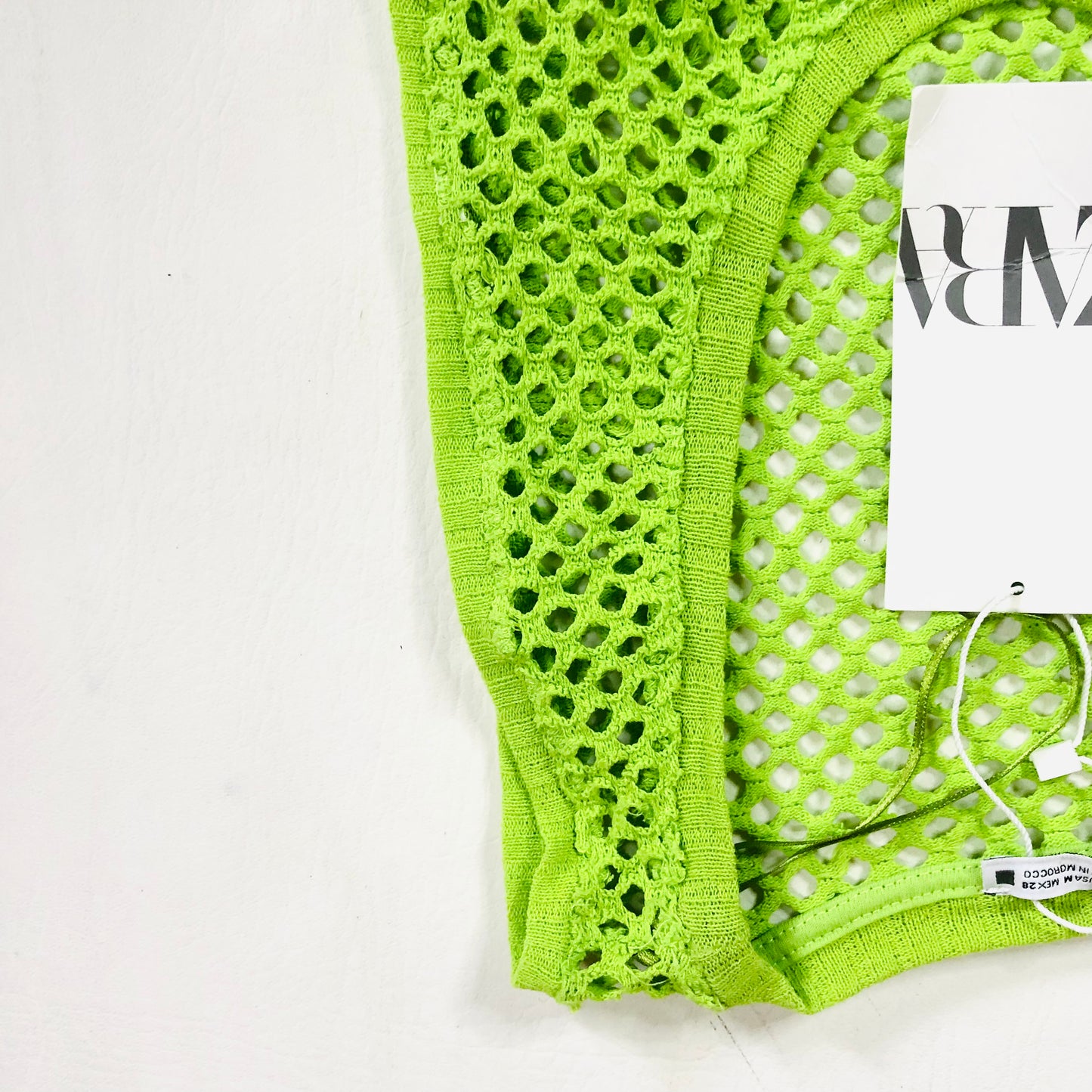 Zara Lime Green Rigid Statement Hem Mesh Vest Top Size Medium NEW