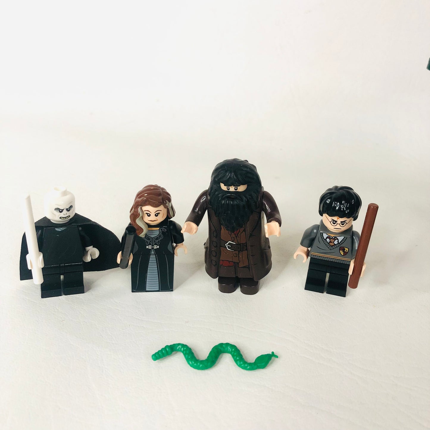 LEGO Harry Potter: The Forbidden Forest (4865) 100% Complete With Instructions and Minifigures