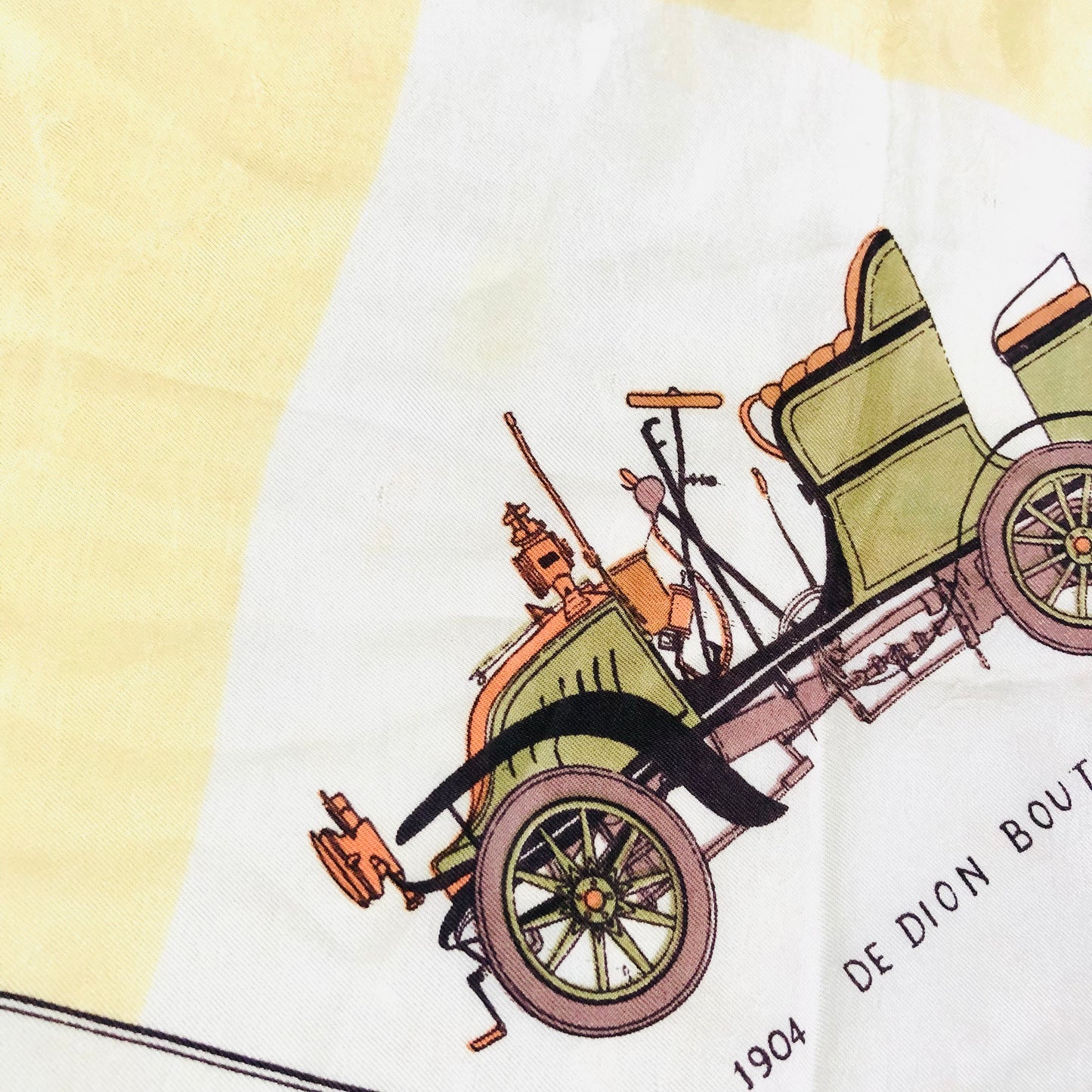 St Michael Made in Italy Vintage Faux Silk Old Cars Automobiles Cream Square 64cm Scarf
