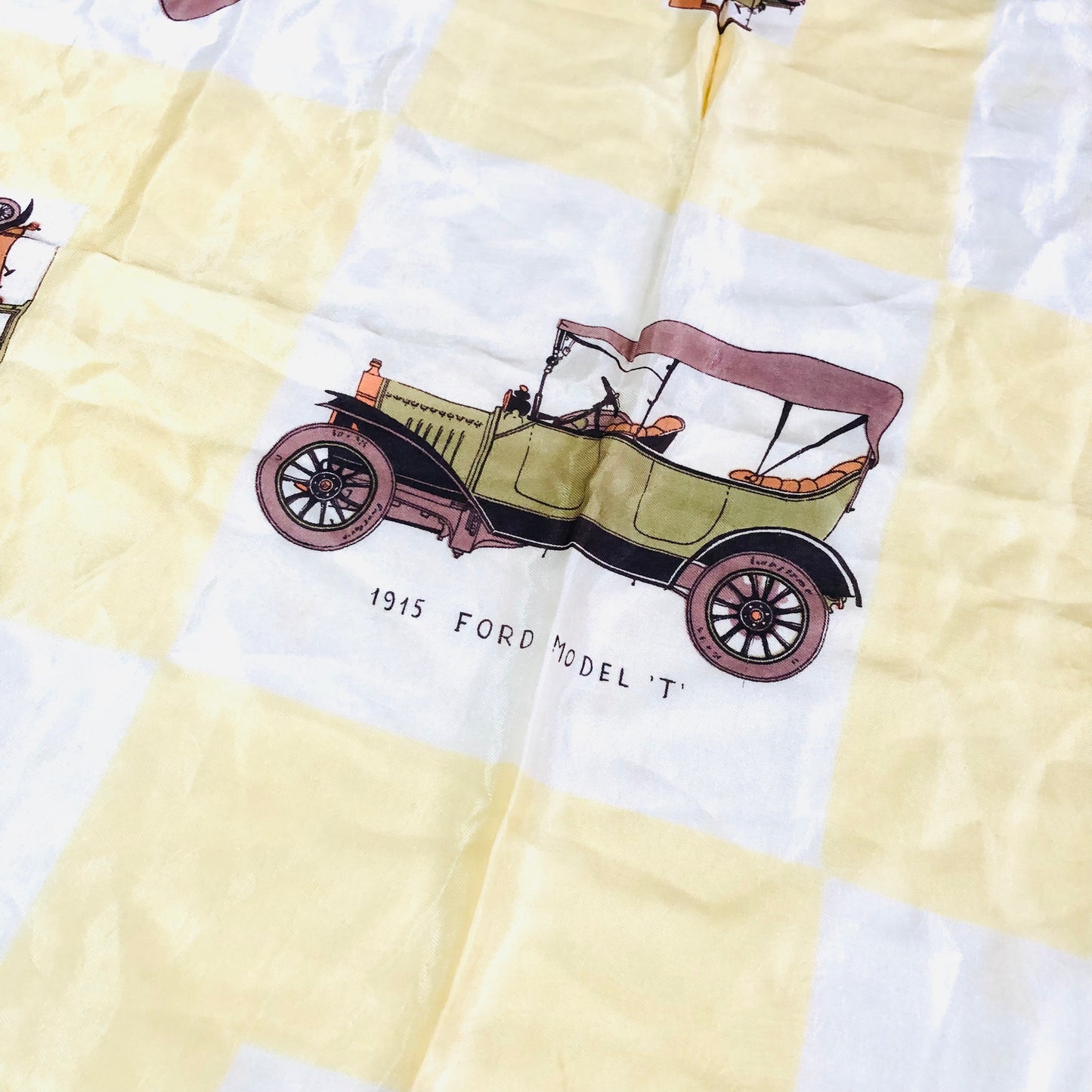 St Michael Made in Italy Vintage Faux Silk Old Cars Automobiles Cream Square 64cm Scarf