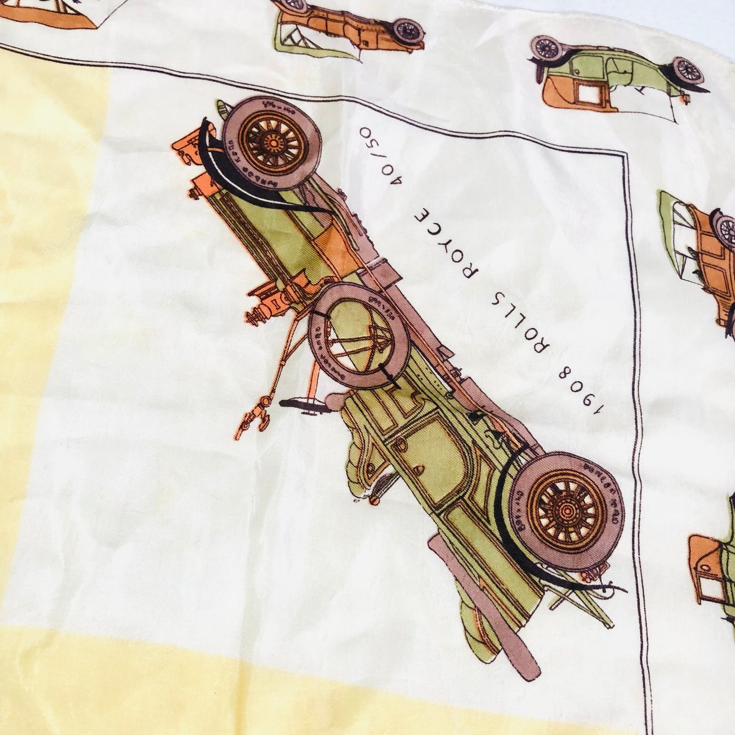 St Michael Made in Italy Vintage Faux Silk Old Cars Automobiles Cream Square 64cm Scarf