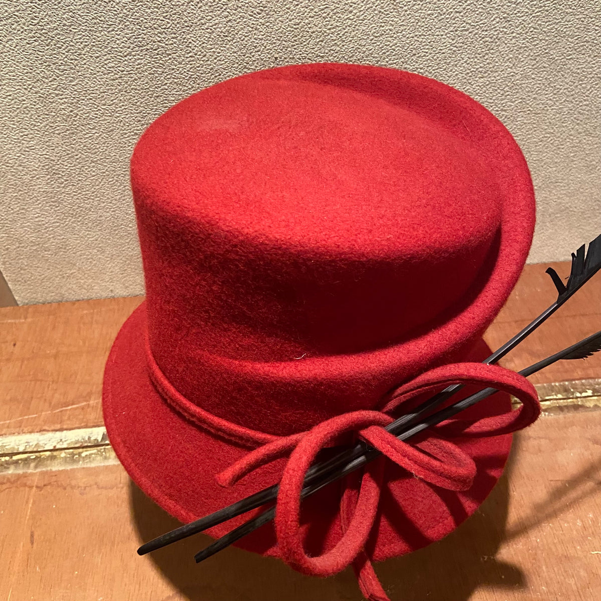 Vintage | Whiteley Hat Company | Wool Felt | Red & Black | 20s Style | Asymmetric Cloche | Winter Formal | Downton Abbey