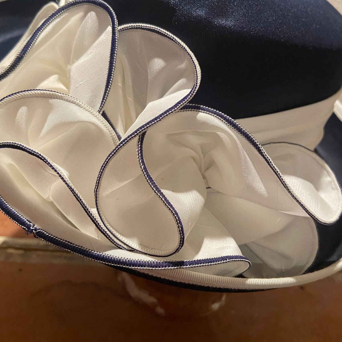 True Vintage | 1980s | C&A | Navy Blue & White | Satin Boater Hat | Ruffle Rosette Bow | Ascot Races | Wedding