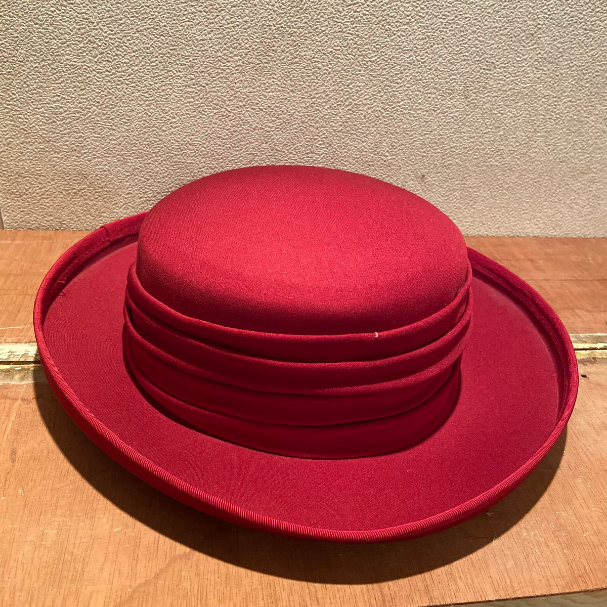 True Vintage | Kangol | Red | Upturned Breton Sailor Boater Hat | Pleated Band | 80s/90s | Formal Wedding Ascot | Classic | Made in GB