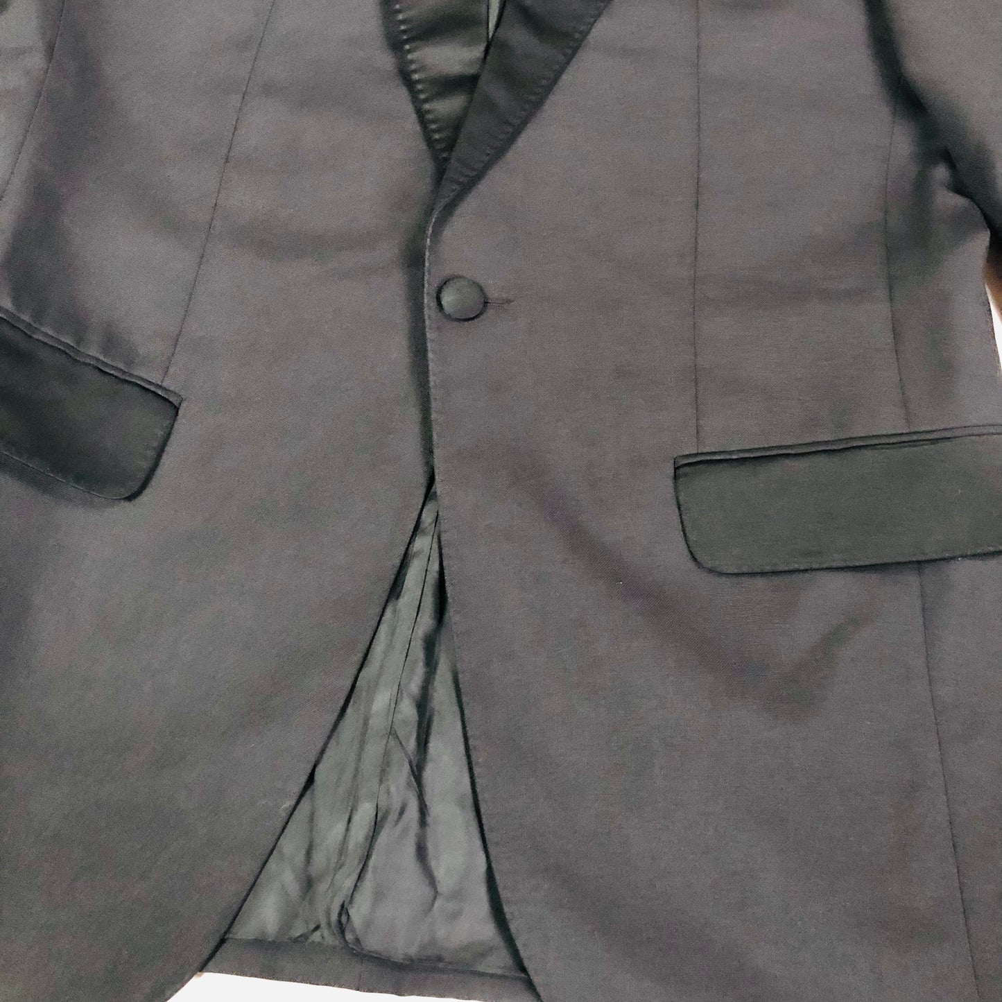 Mens HR Classic Black Two Piece Wool Blend Tuxedo Tux Dinner Suit Size 32S 38R