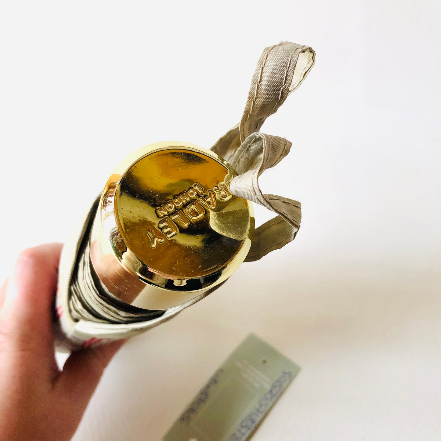 Radley Book Street Hotel Chalk Off-WhiteResponsible Foldaway Superlite Umbrella NEW