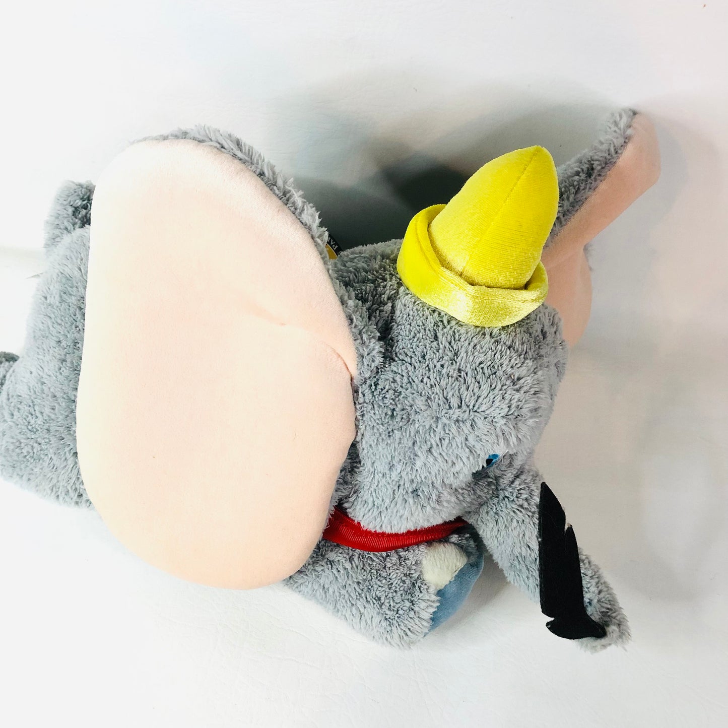 Disney Parks Dumbo With Feather Plush Soft toy 15” Rare Vintage New With Tags