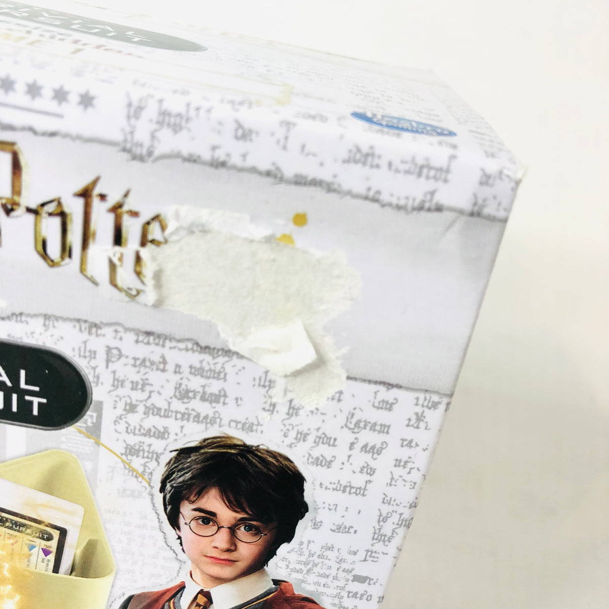 Hasbro Trivial Pursuit Bitesize Harry Potter Volume 1 Travel Quiz Card Game NEW