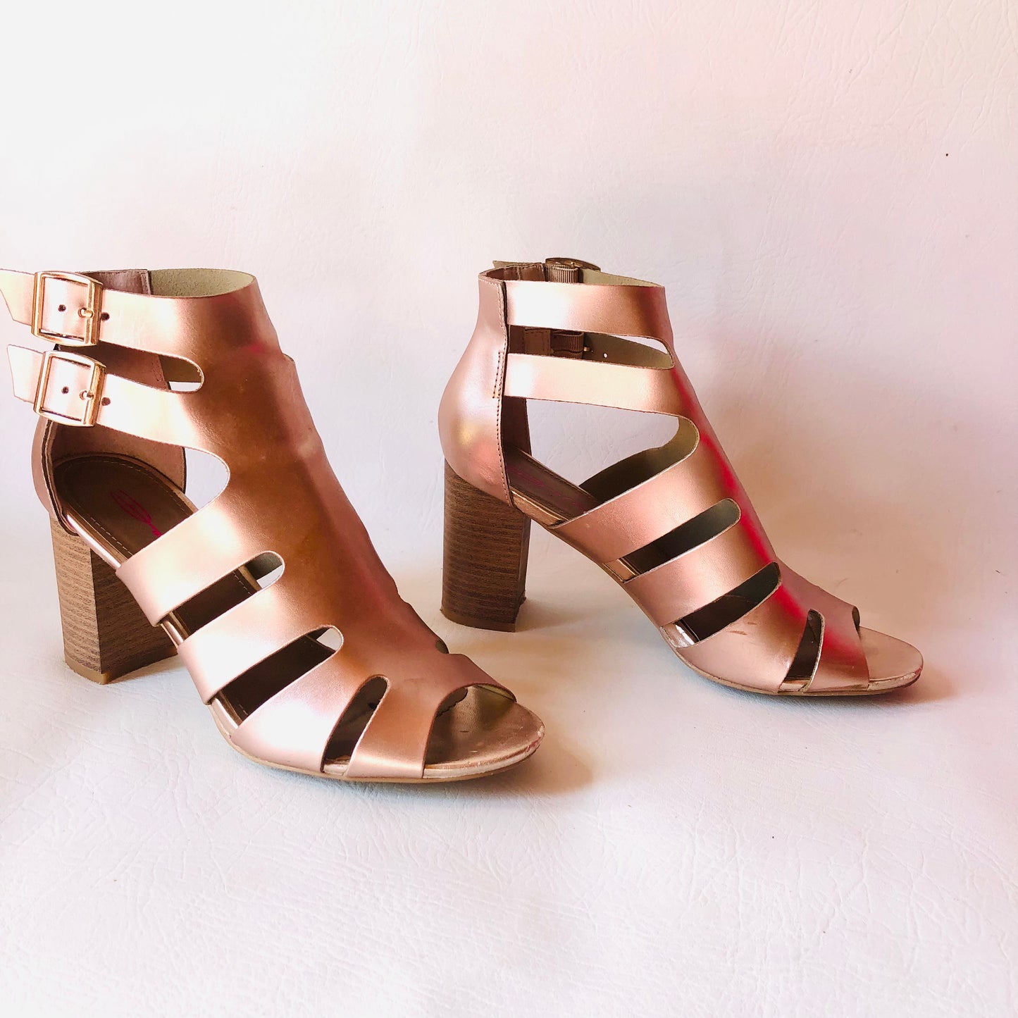 Dolcis Rose Gold Strappy Gladiator Style Block Sandal Heels Size 6 (39)