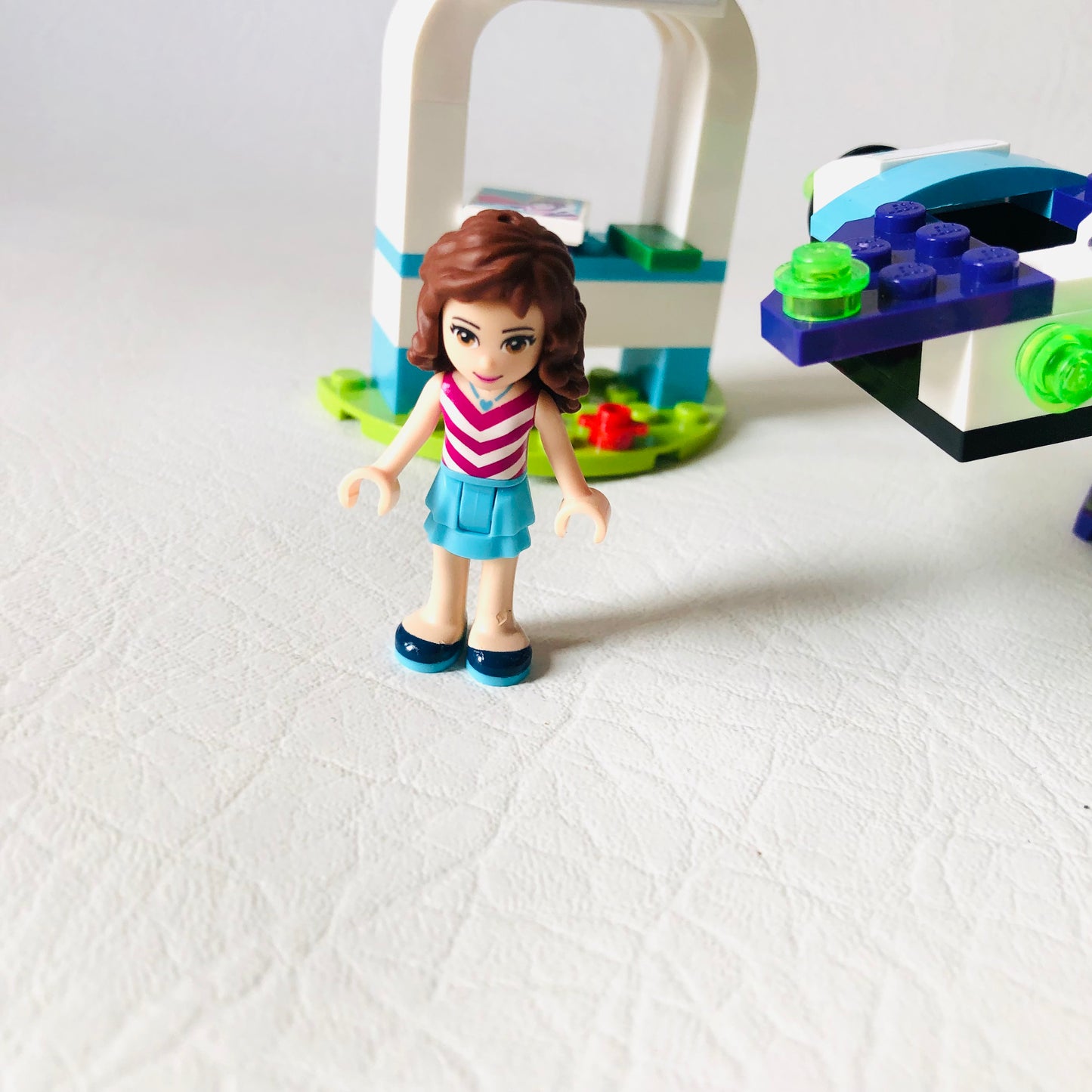LEGO FRIENDS: Amusement Park Space Ride (41128) 100% Complete With Instructions & Minifigures & Box